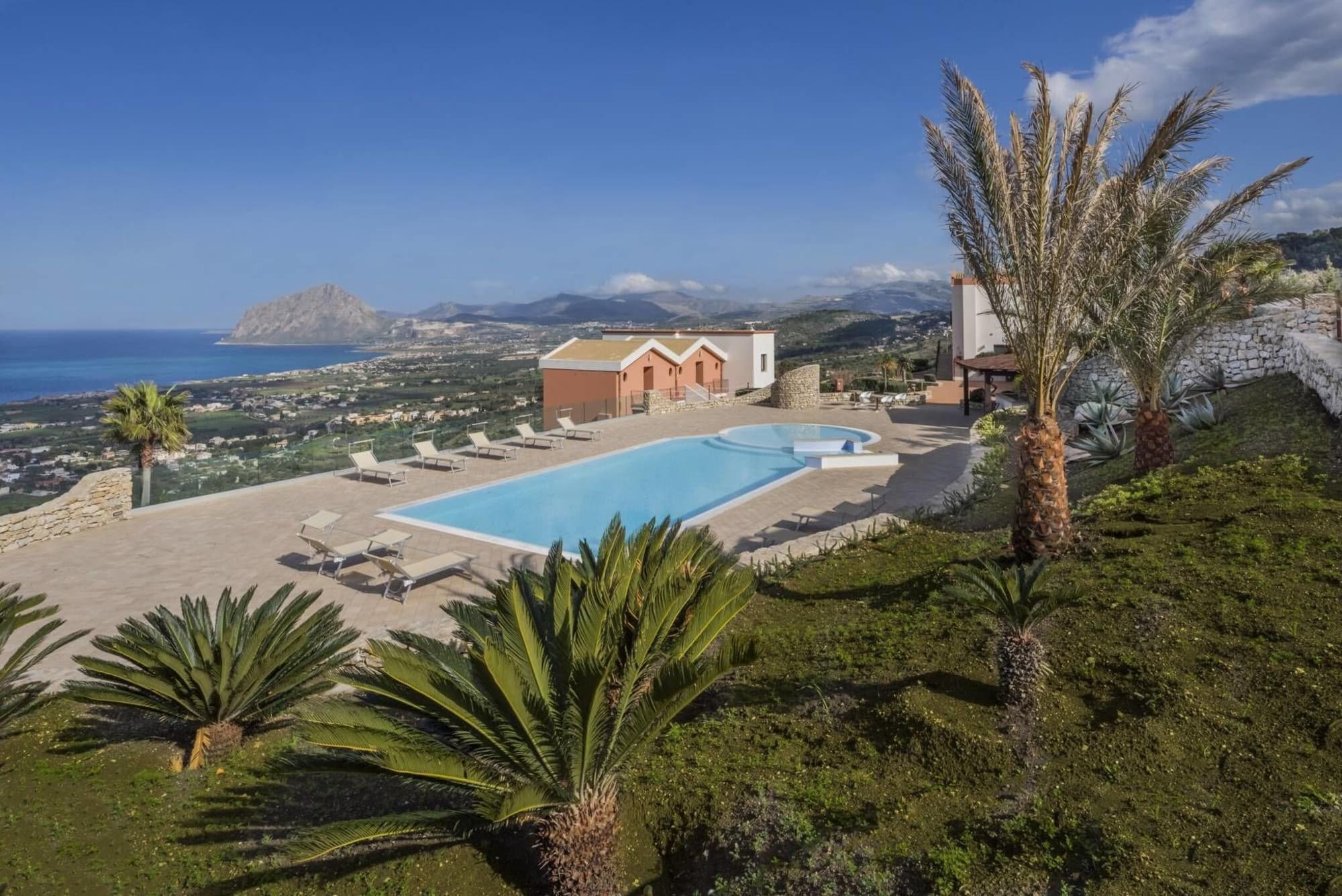 Parco Degli Aromi Resort & Benessere, Pool