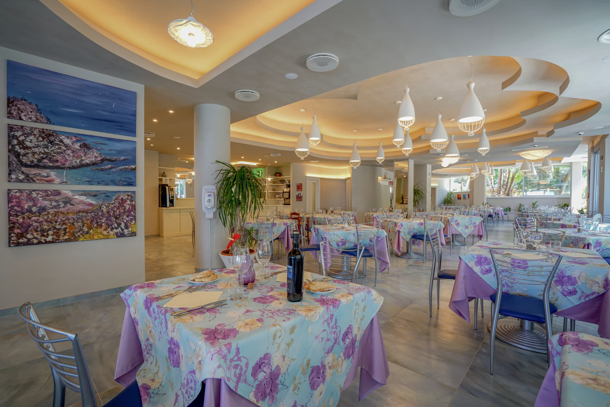 Hotel Village Eden, Restaurant