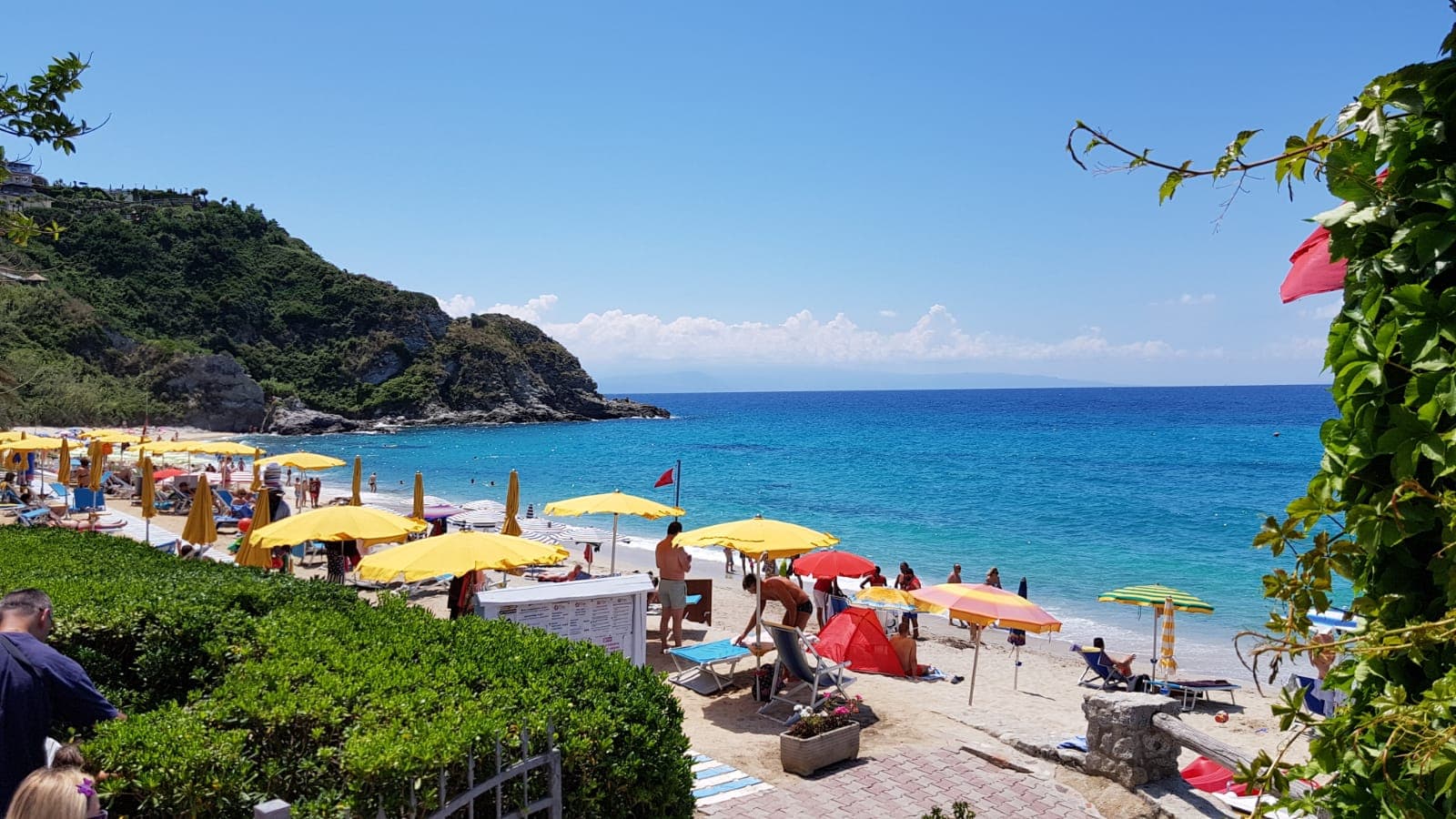 Hotel Village Eden, Beach