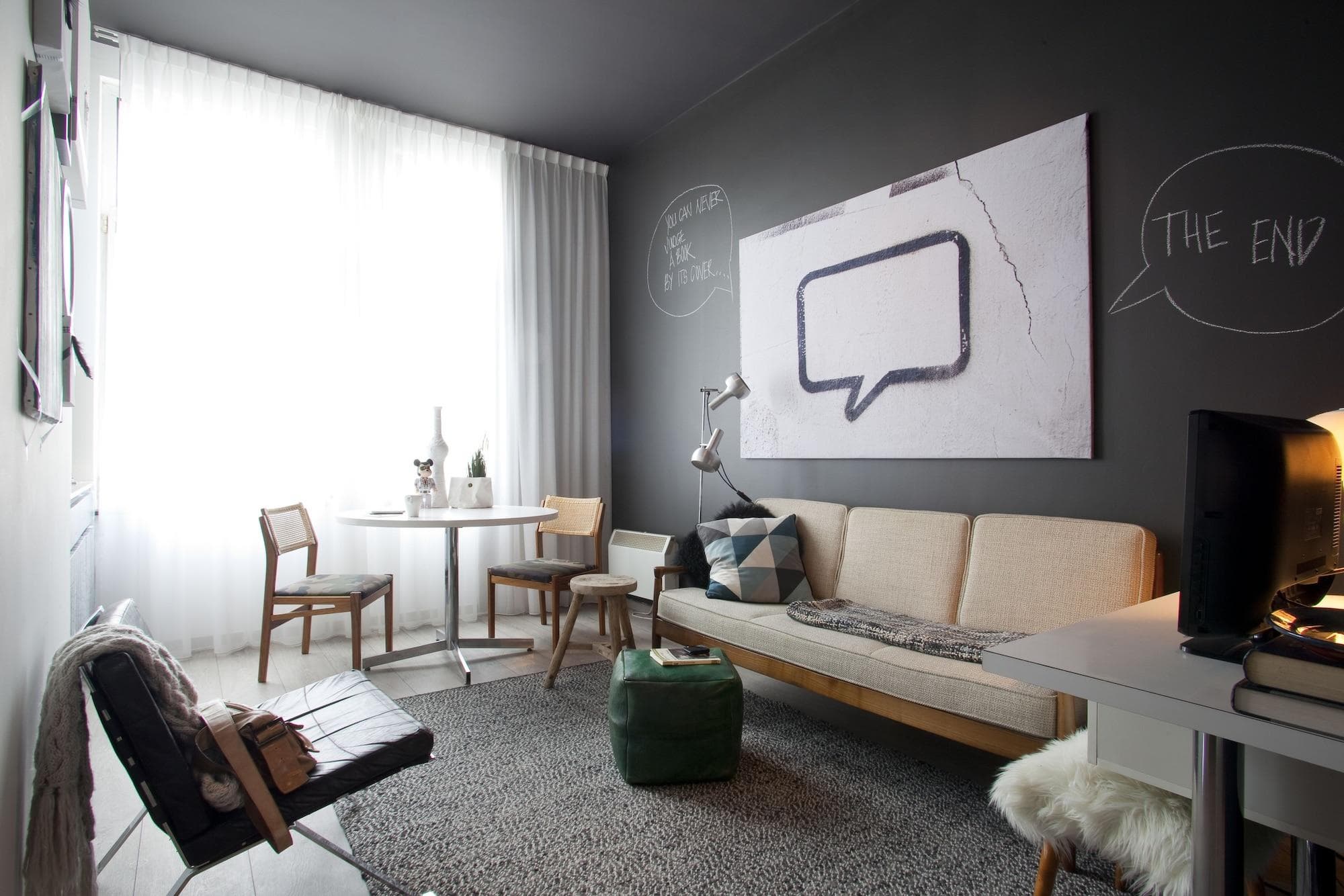 The Soul Antwerp, Room