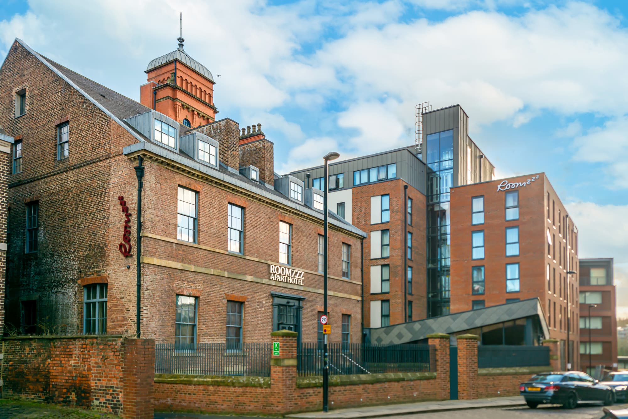 Roomzzz Newcastle City, General view