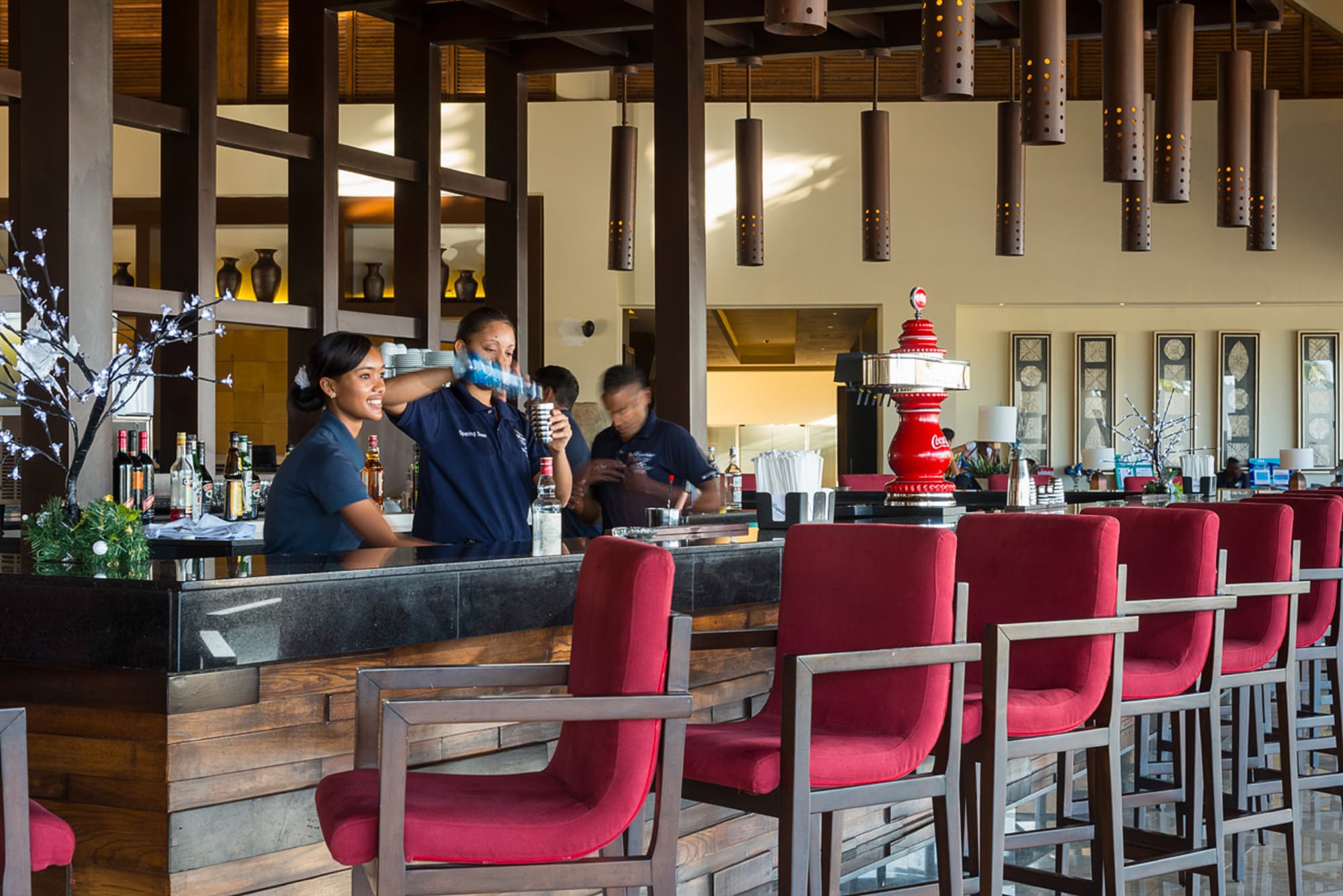 Royalton Punta Cana Autograph All-Inclusive Resort, Bar