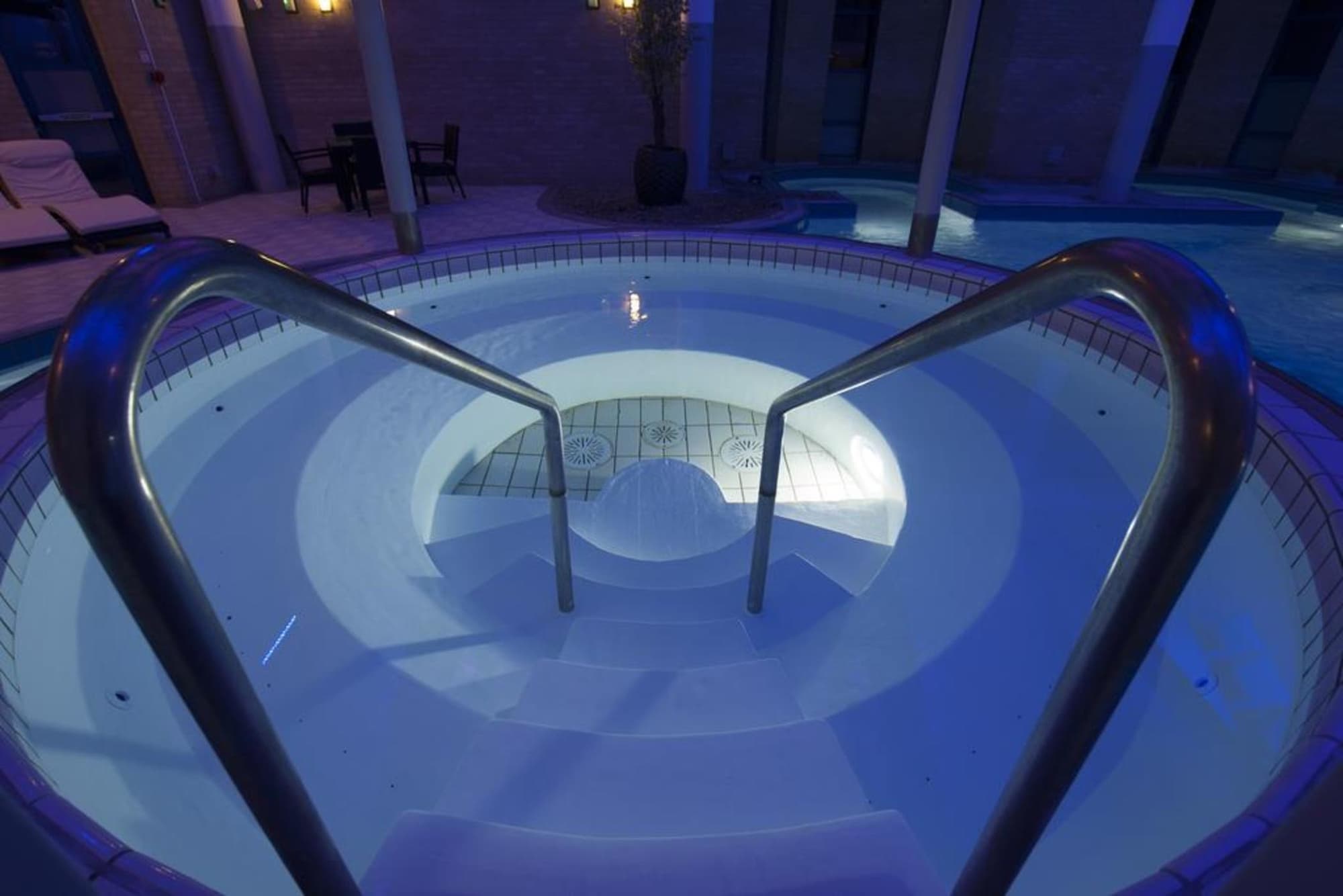 Gloucester Robinswood Hotel, BW Signature, Pool