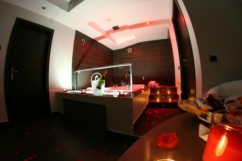 Luxor Hotel, General view