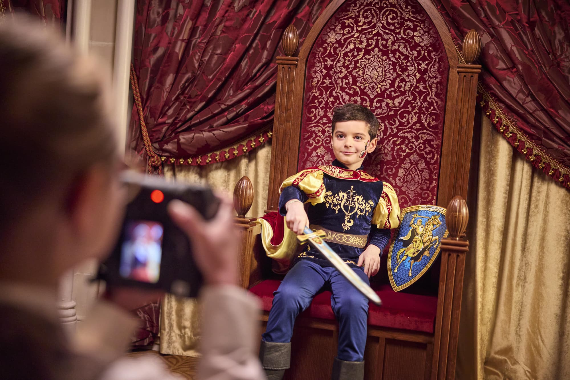 Disneyland Hotel + Entradas, General view