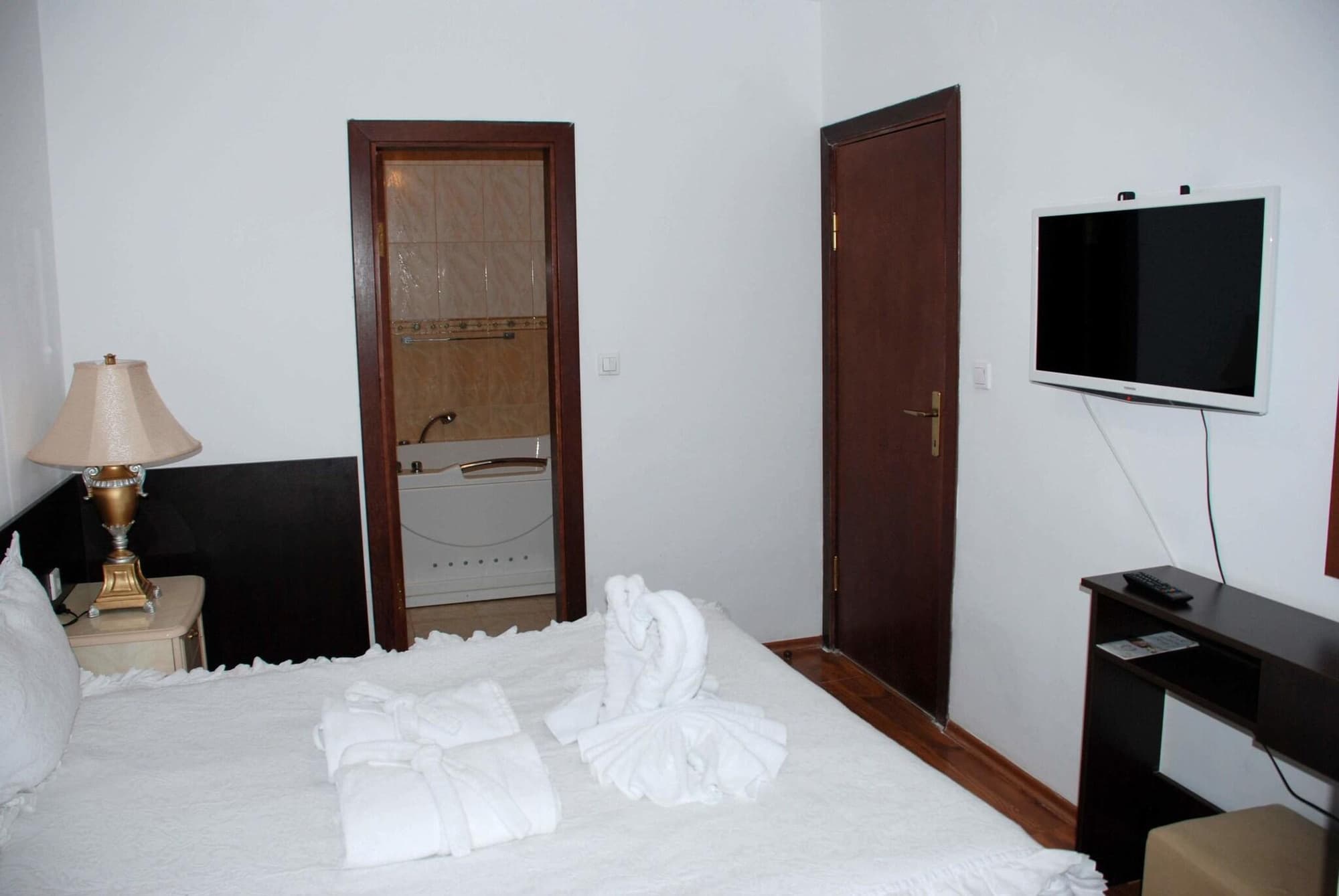 Hotel Elegant Lux, Room