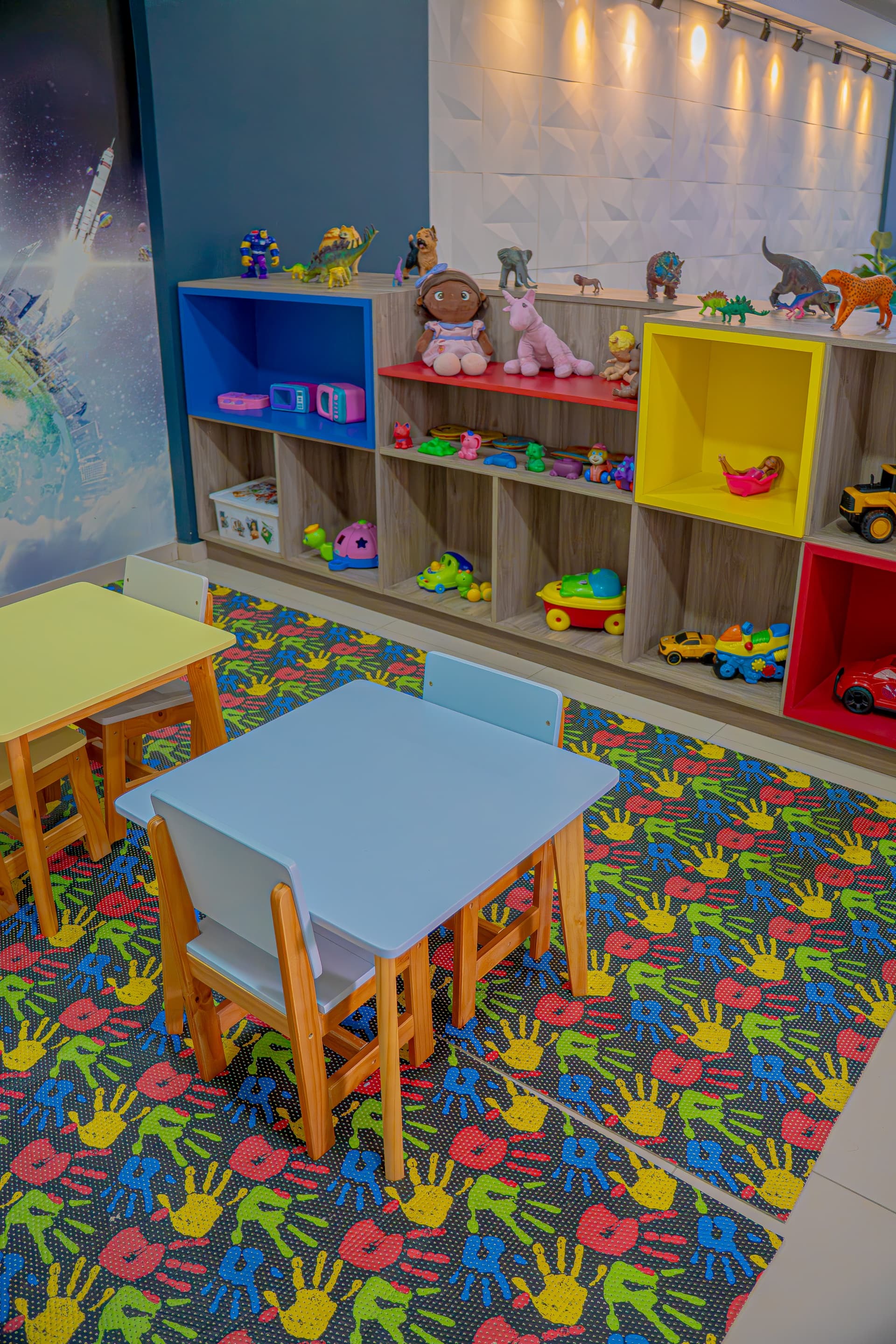 Bella Camboriu, Sports and Entertainment