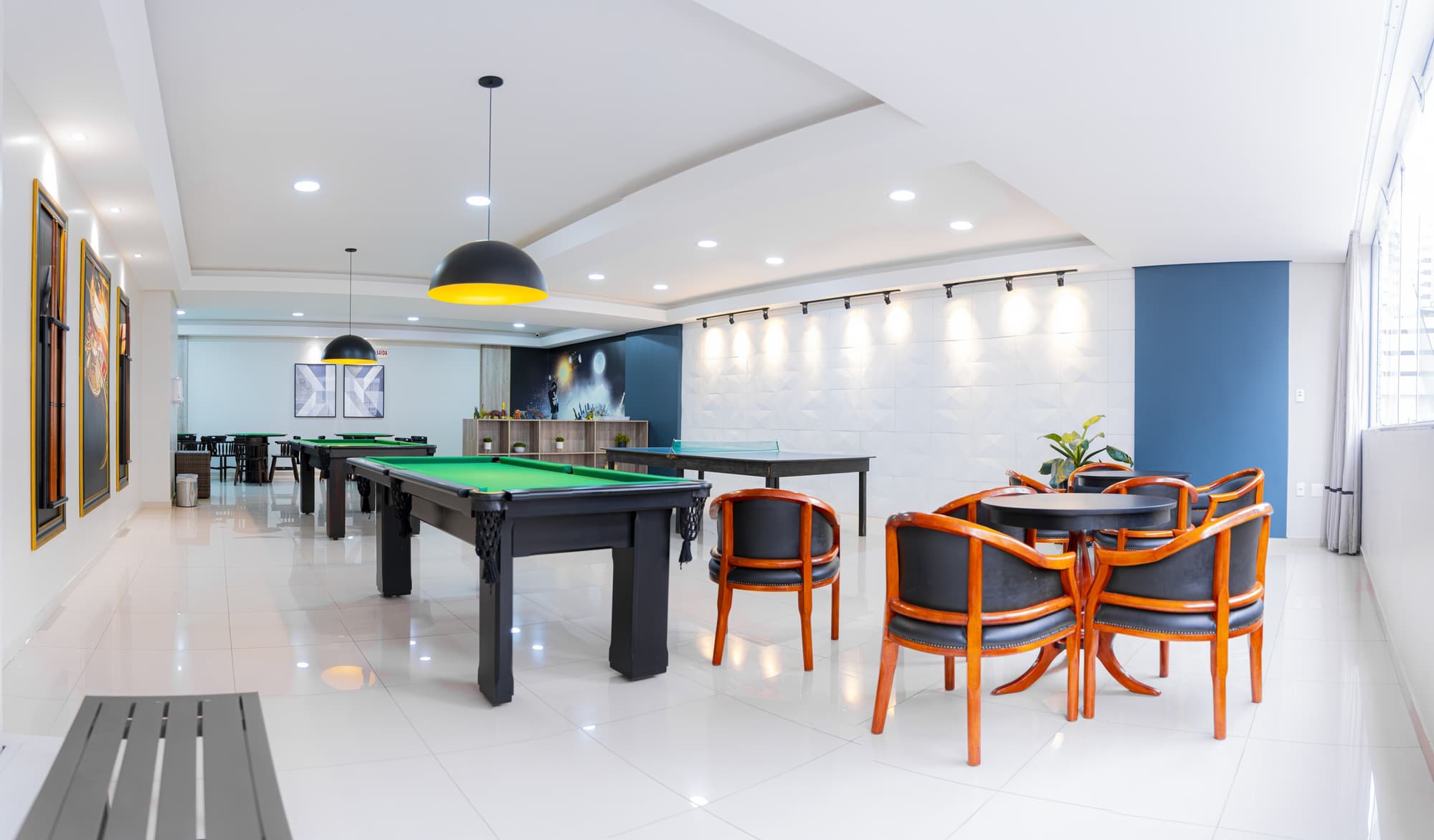 Bella Camboriu, Sports and Entertainment