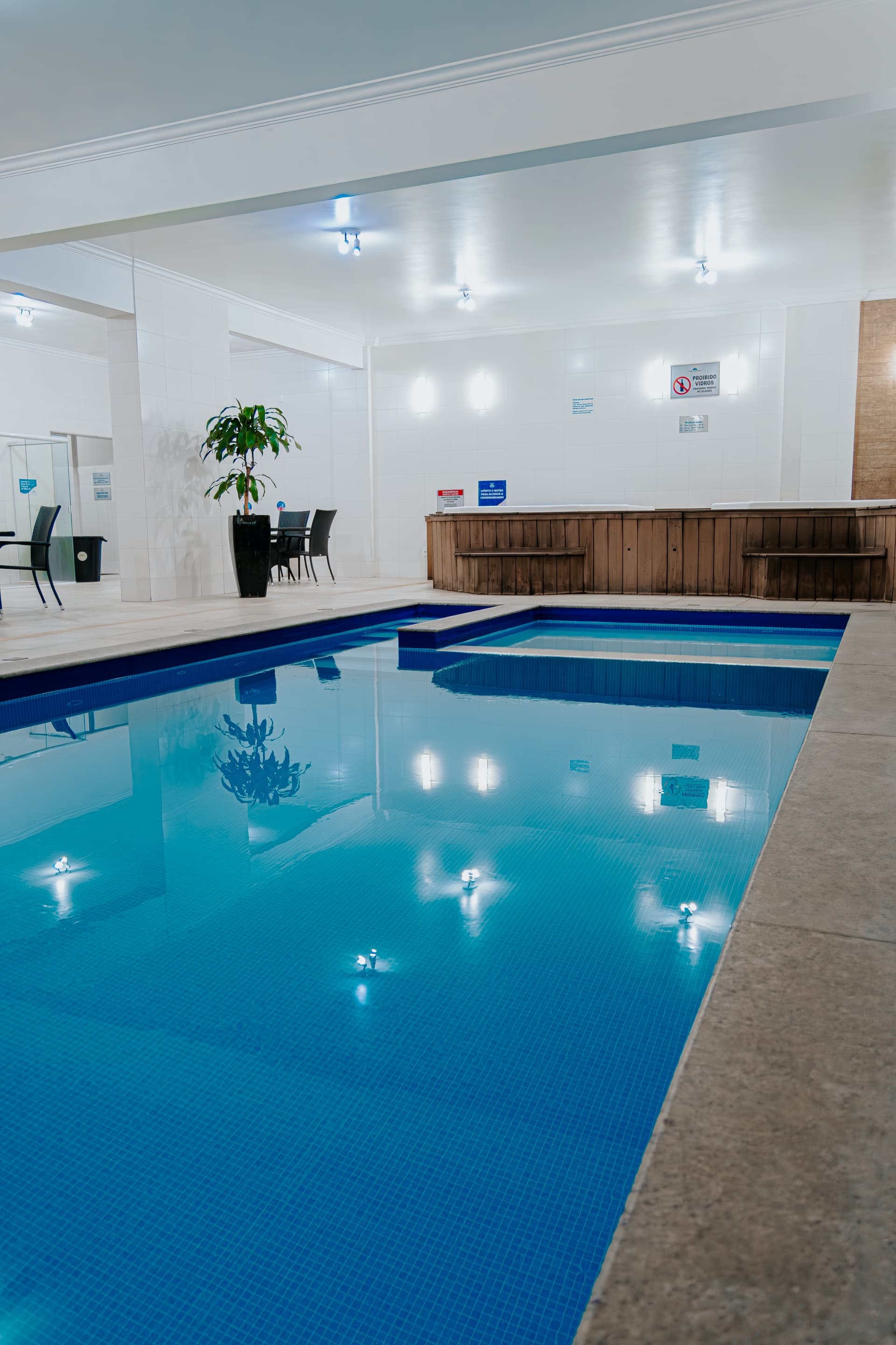 Bella Camboriu, Pool