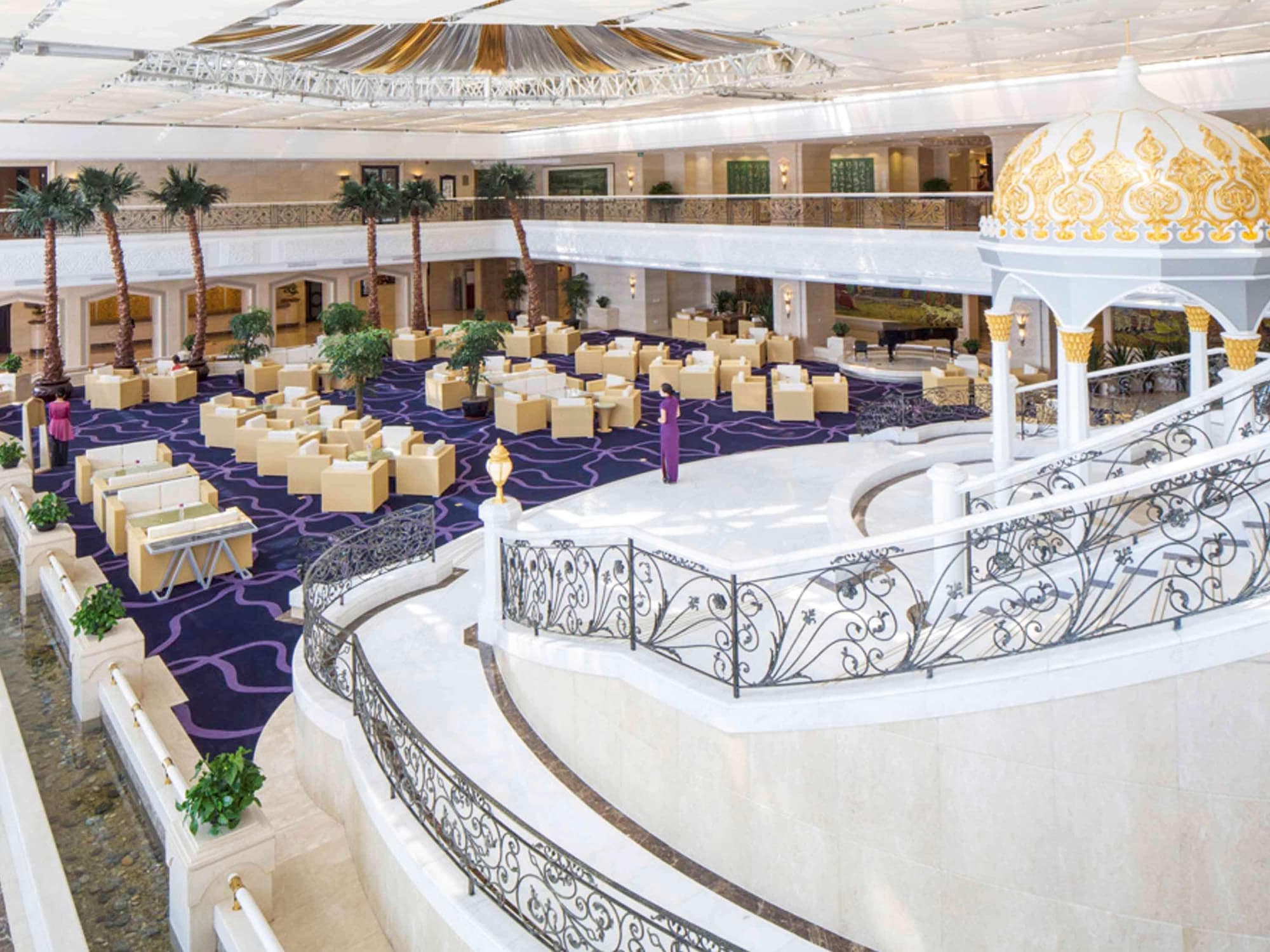 Grand Mercure Urumqi Hualing, Restaurant