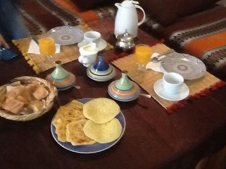 Riad Habib, Restaurant