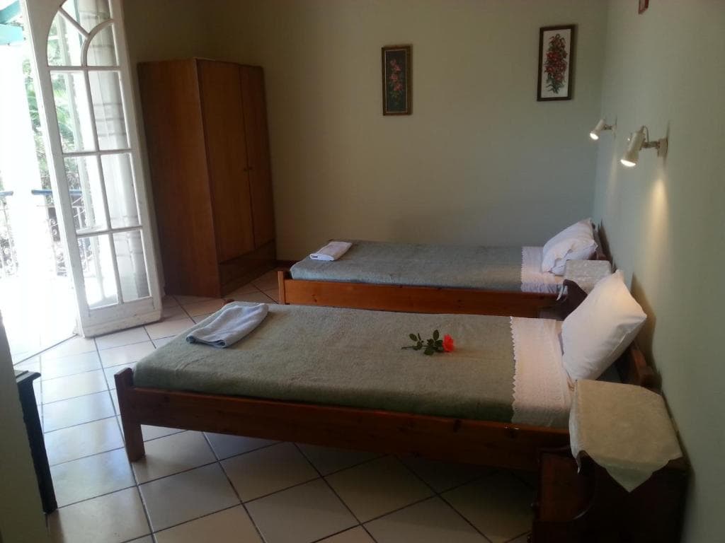 Rigos Apartments, Room