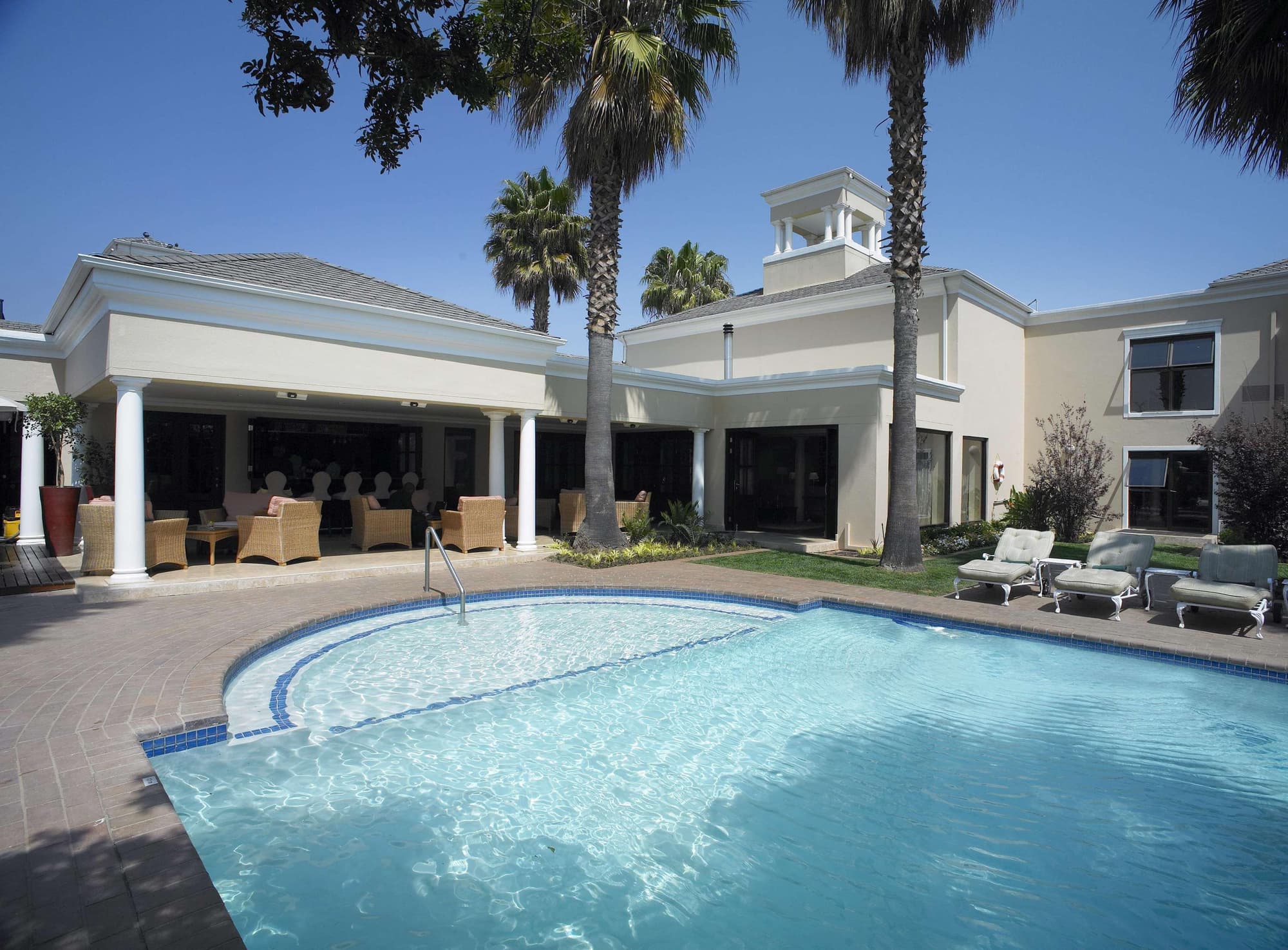 Southern Sun Katherine Street, General view