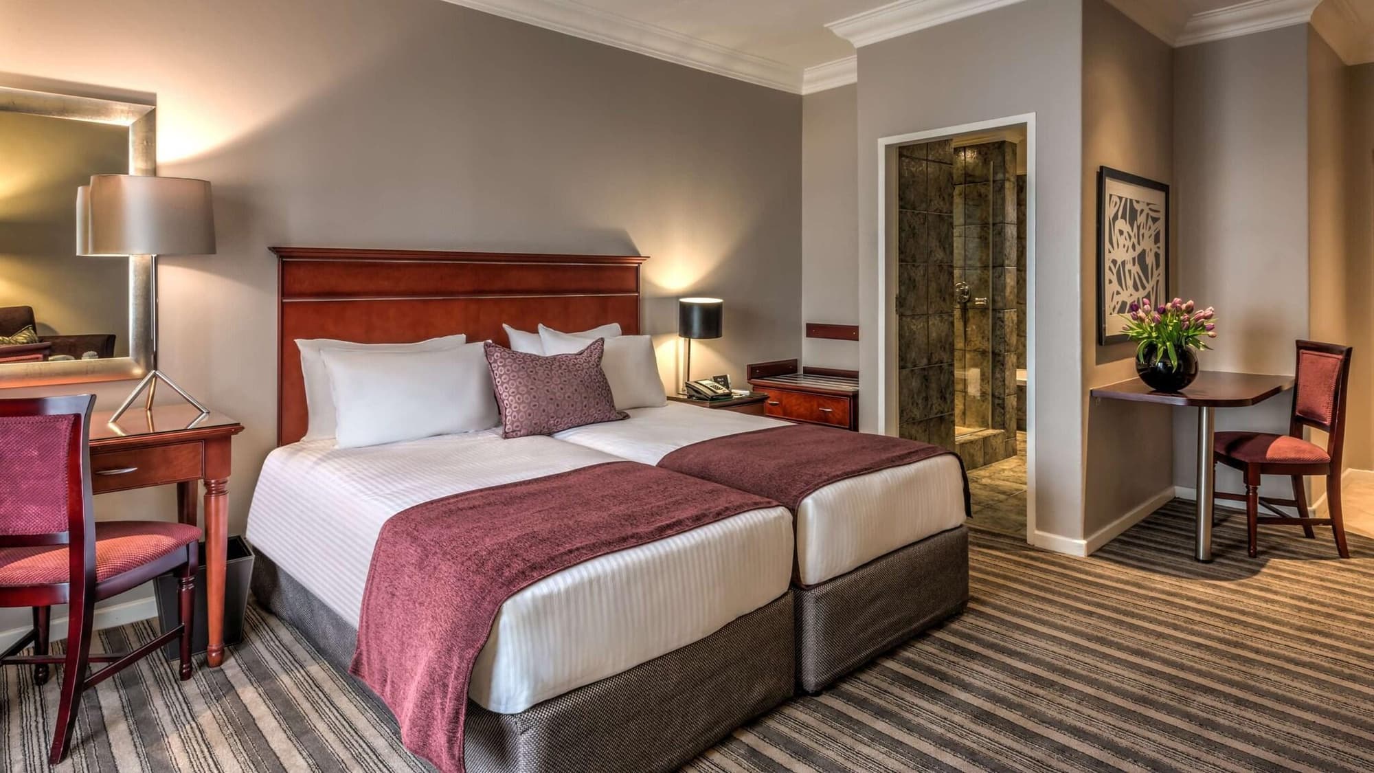 Southern Sun Katherine Street, Room