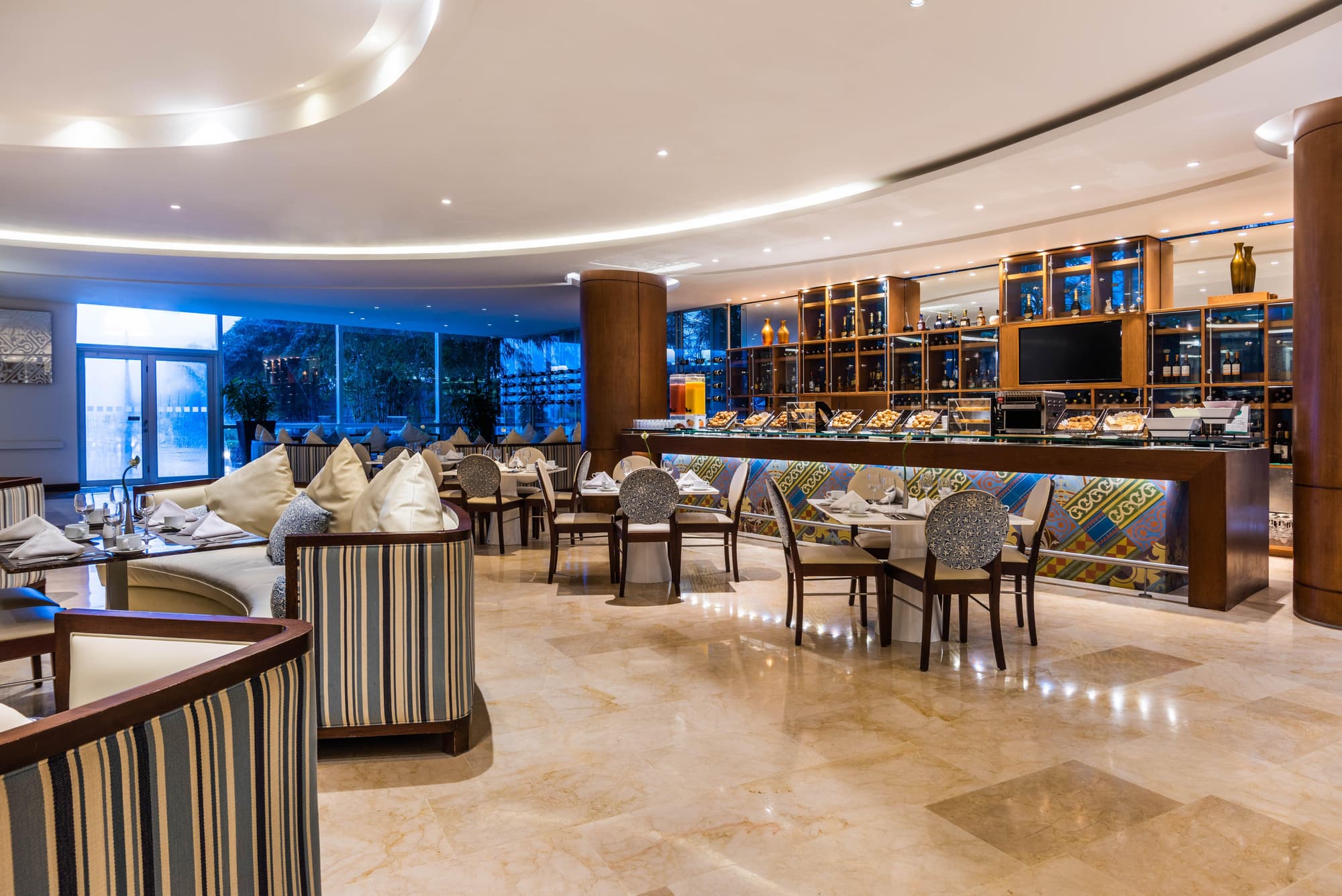 Holiday Inn Cartagena Morros, Restaurant