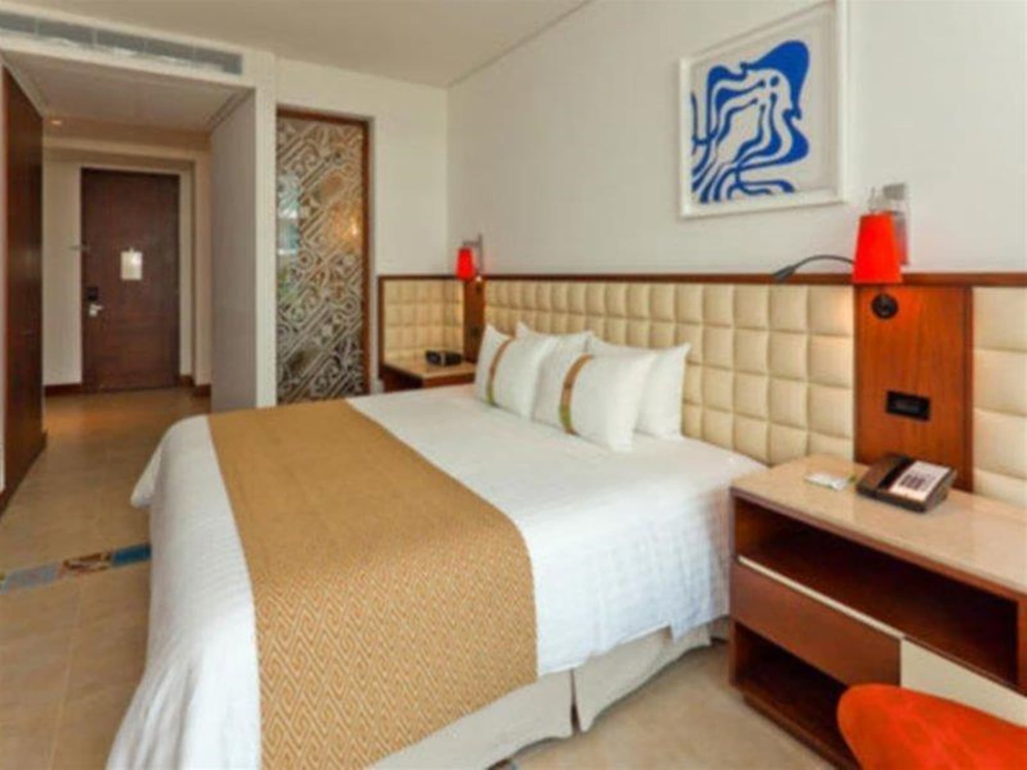 Holiday Inn Cartagena Morros, Room