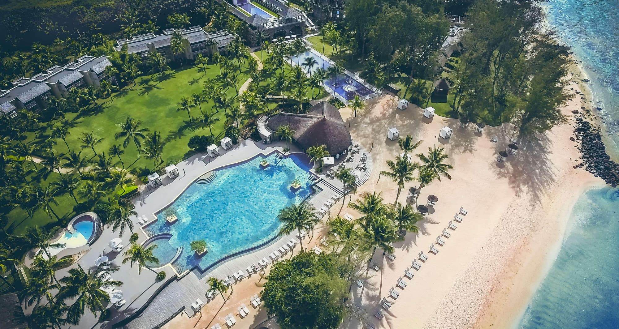 Outrigger Mauritius Beach Resort, General view
