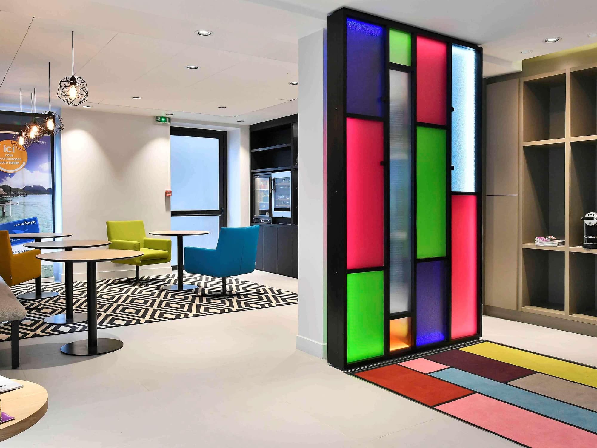 Hôtel Mercure Paris Gare de l'Est Magenta, Bar