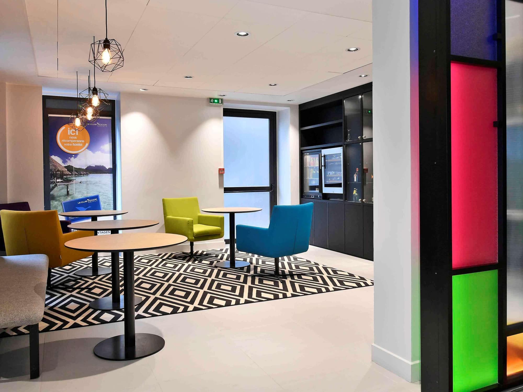 Hôtel Mercure Paris Gare de l'Est Magenta, Bar