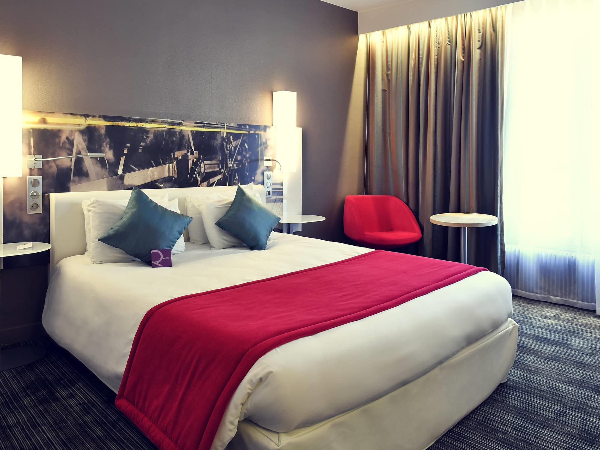 Hôtel Mercure Paris Gare de l'Est Magenta, Room