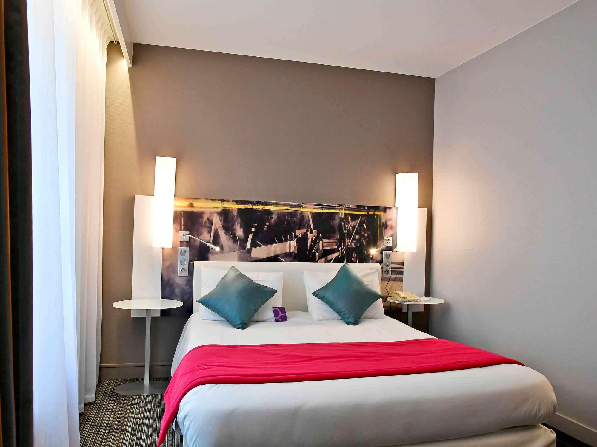 Hôtel Mercure Paris Gare de l'Est Magenta, Room