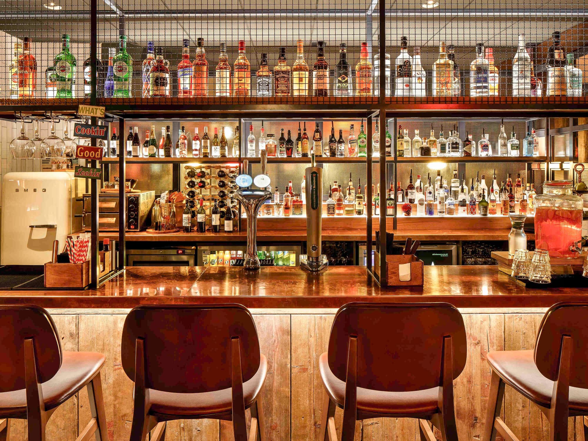 Ibis Manchester Portland St, Bar