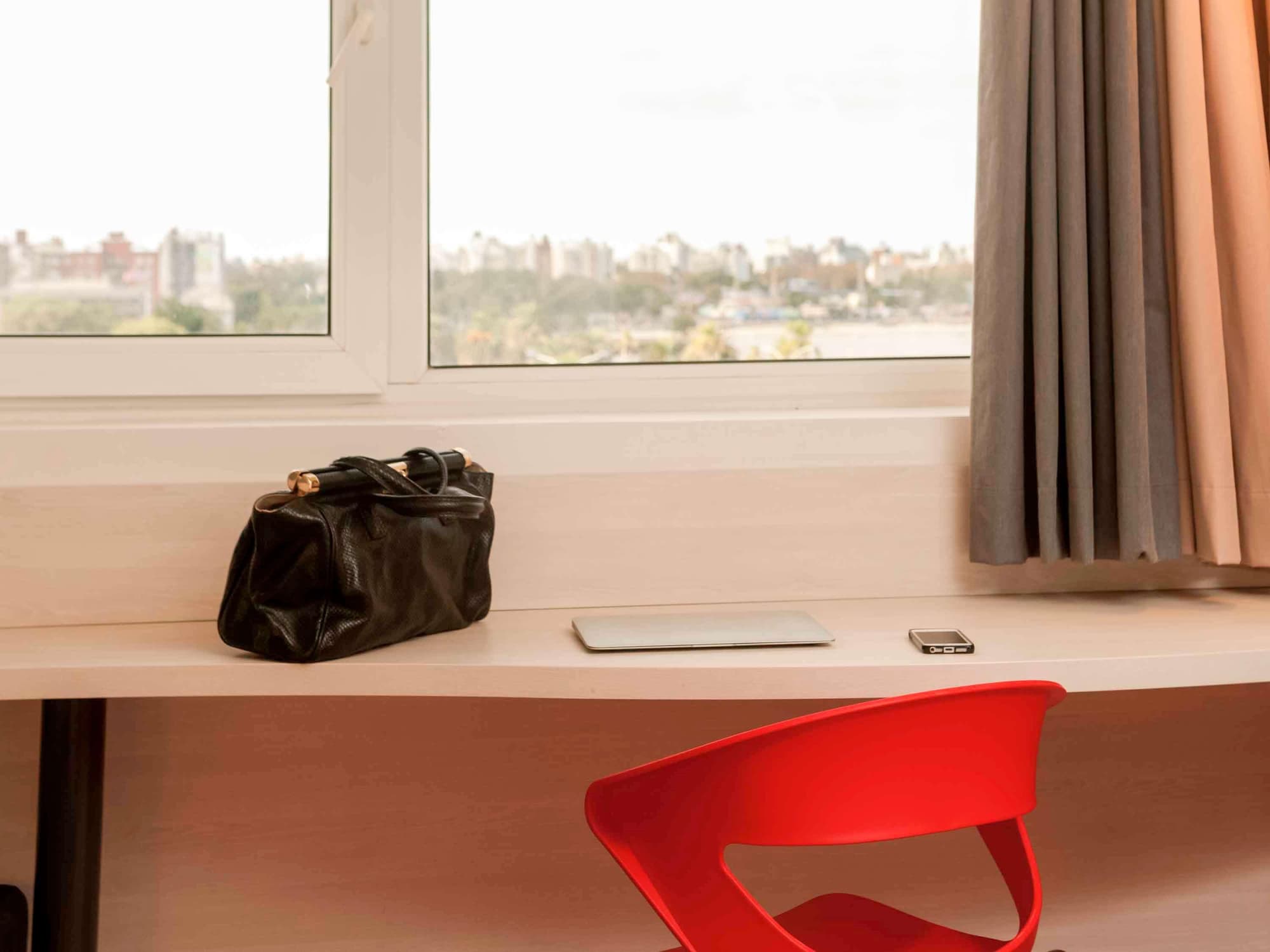 ibis Montevideo, Room