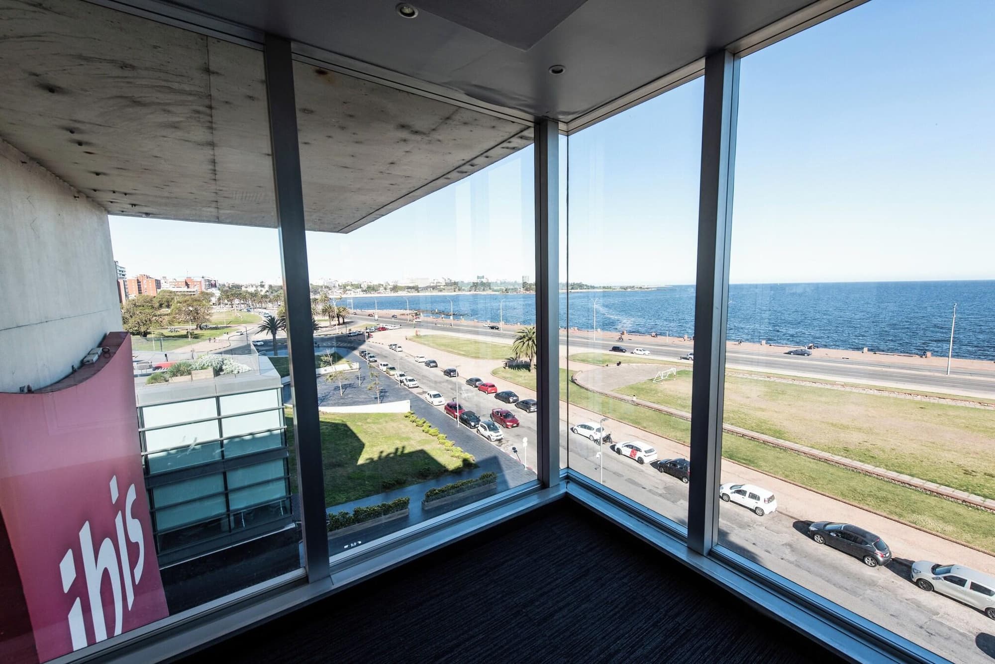 ibis Montevideo, General view