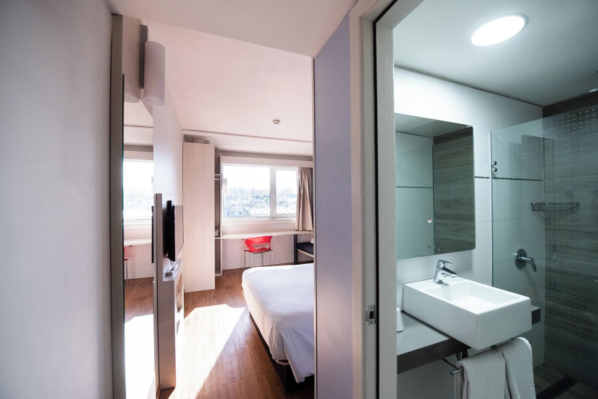 ibis Montevideo, General view