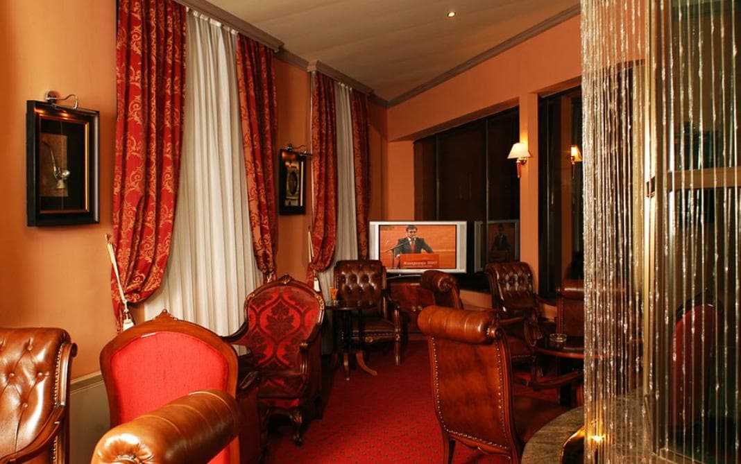 Millenium Palace, Restaurant