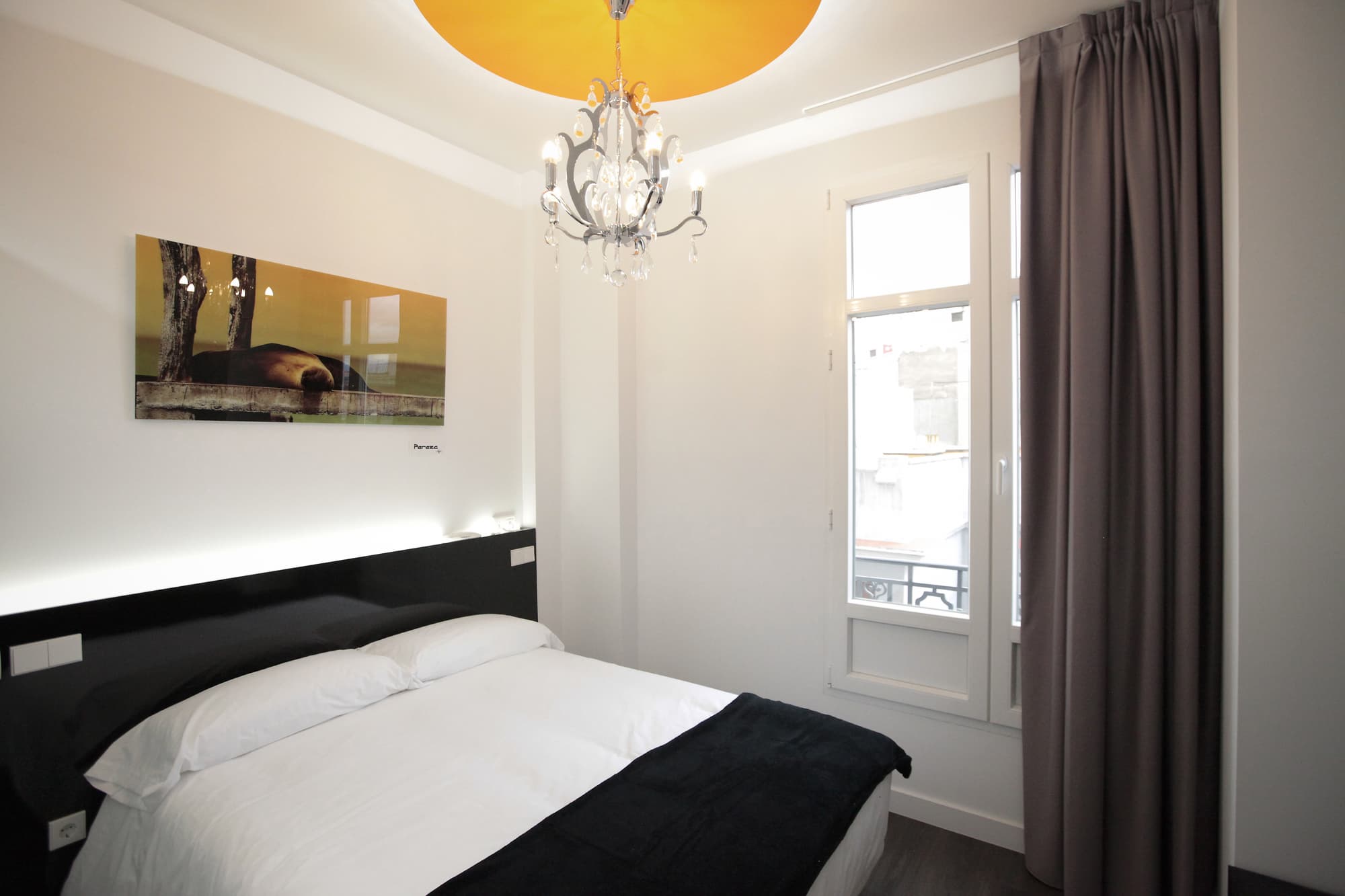 Vitium Urban Suites, Room