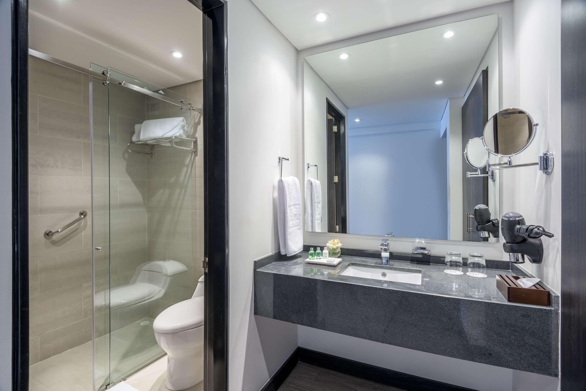 NH Bogotá Urban 26 Royal, Room