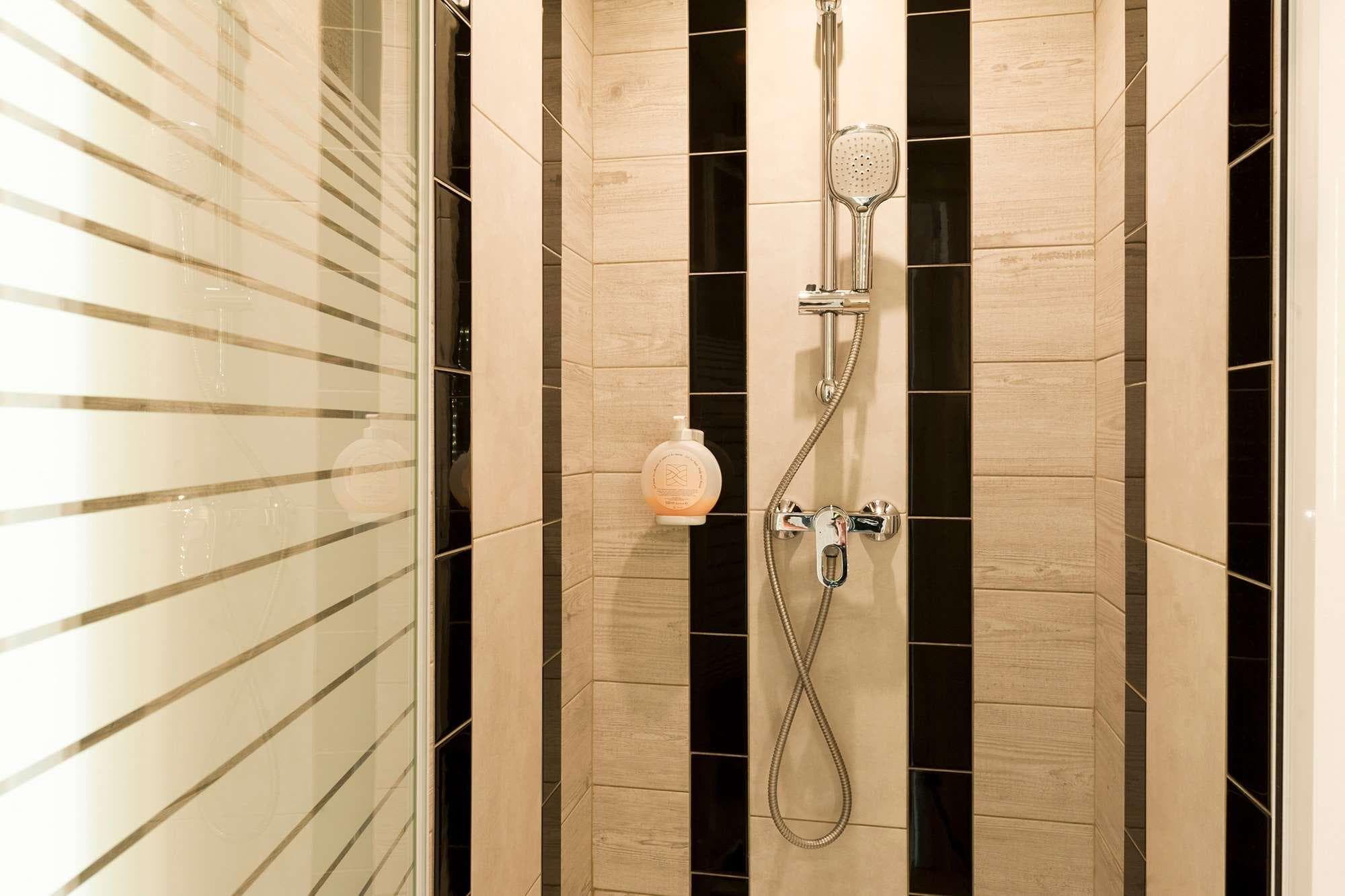 Hôtel The Originals Neptune Berck-sur-Mer, Room