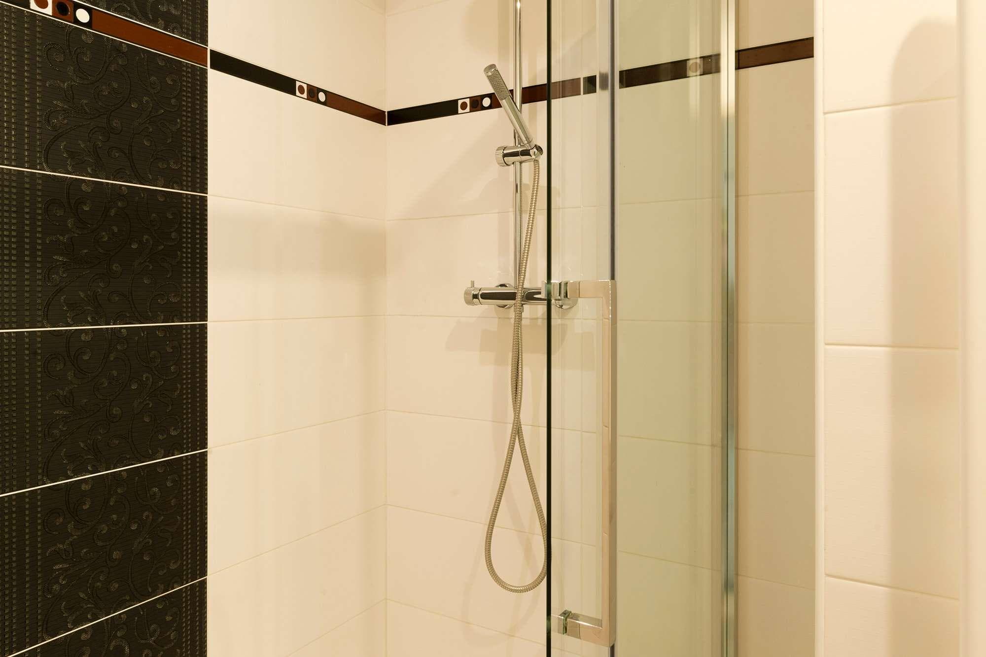 Hôtel The Originals Neptune Berck-sur-Mer, Room