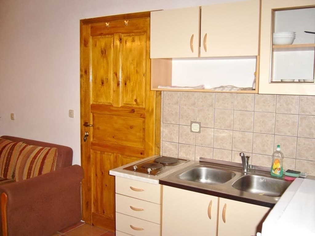 Apartments & rooms Kristic, Room