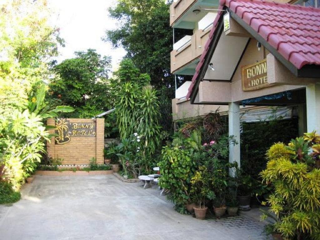 Bonny Hotel, General view