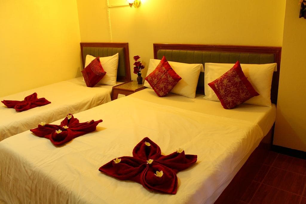 Bonny Hotel, General view