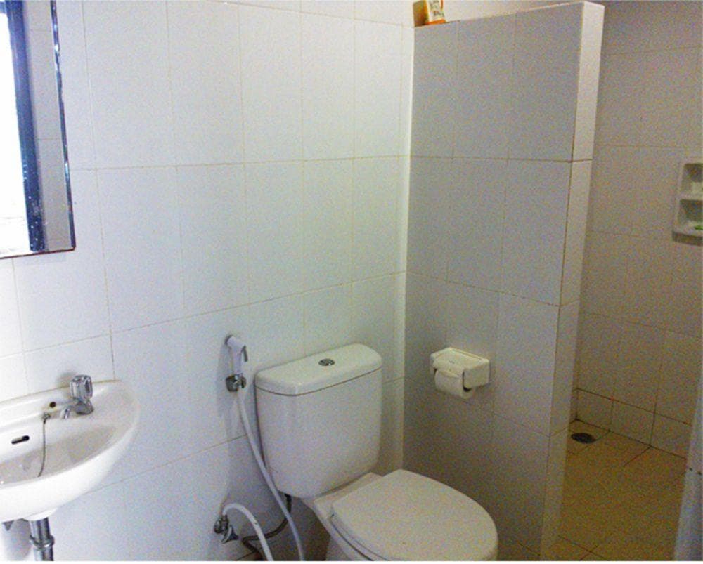 The Kubu Hotel, General view