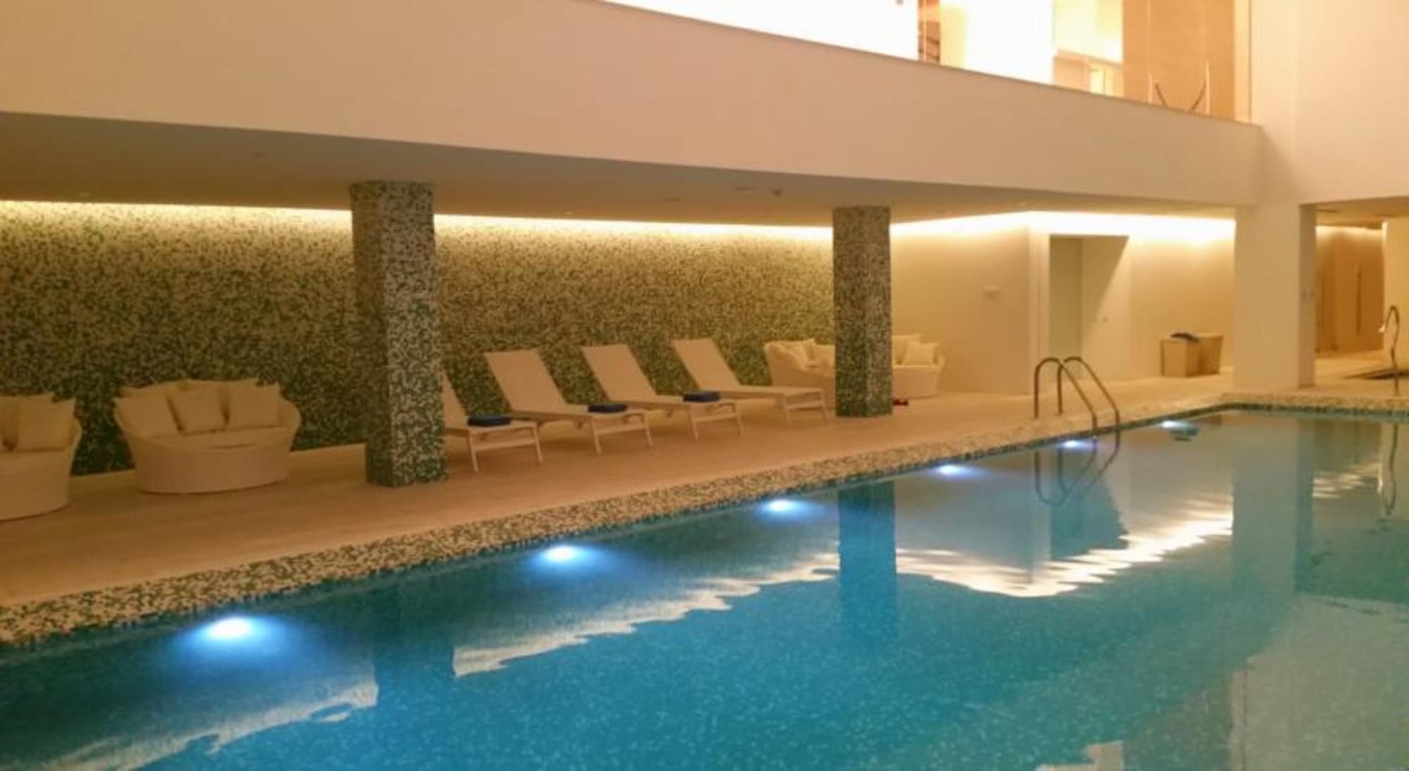 The Grand Hotel Punta del Este, Pool