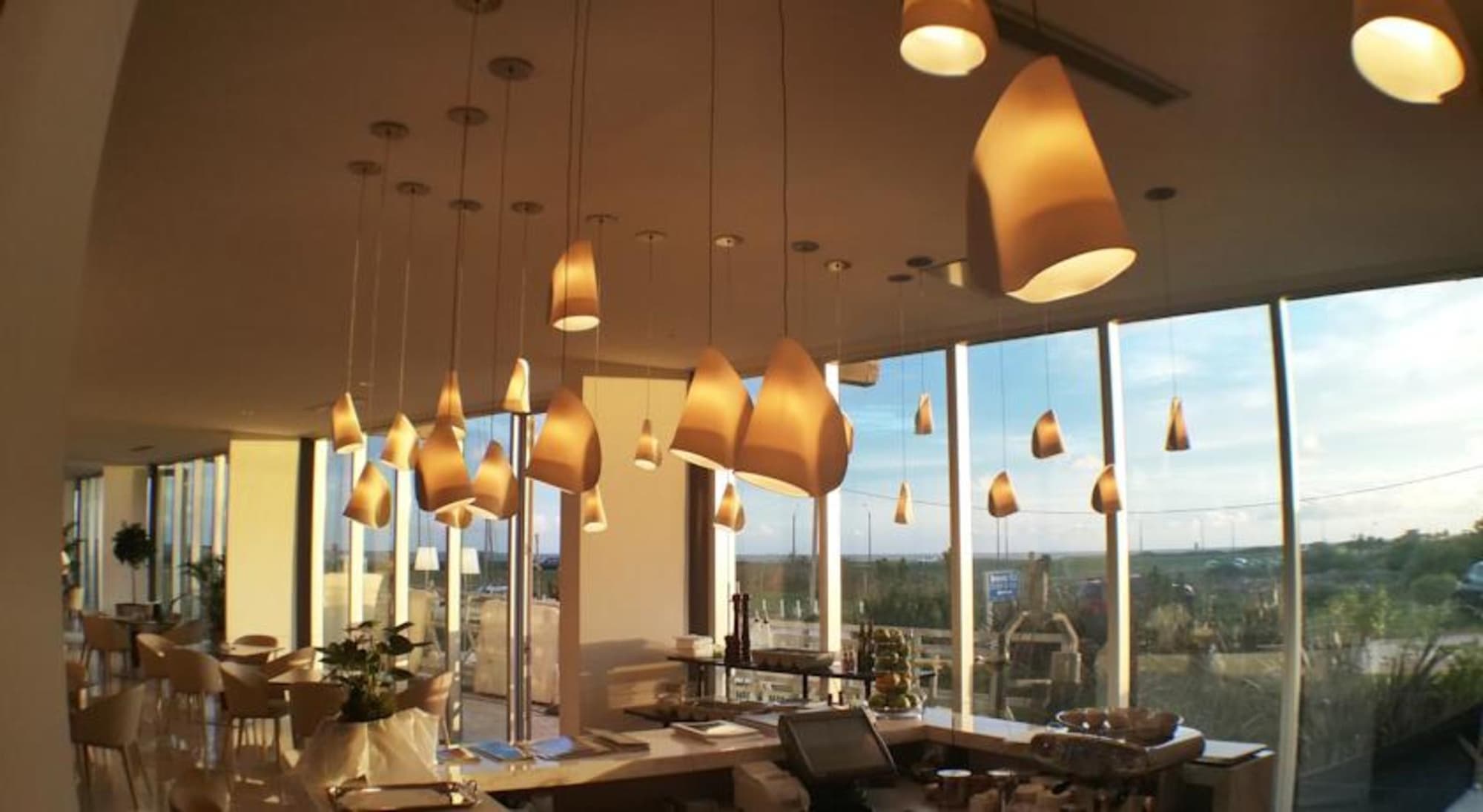 The Grand Hotel Punta del Este, Restaurant