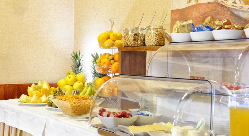 LH Hotel Lloyd Roma, Restaurant