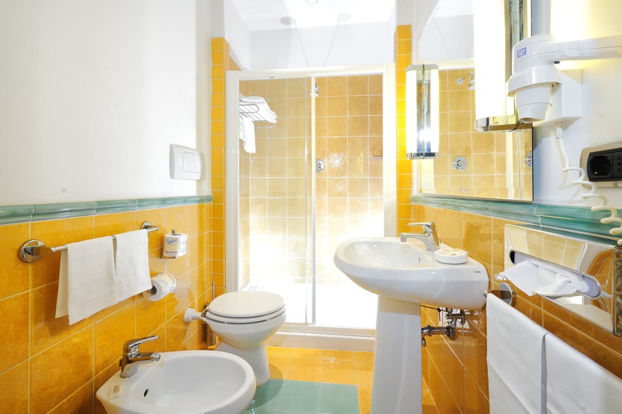 LH Hotel Lloyd Roma, Room