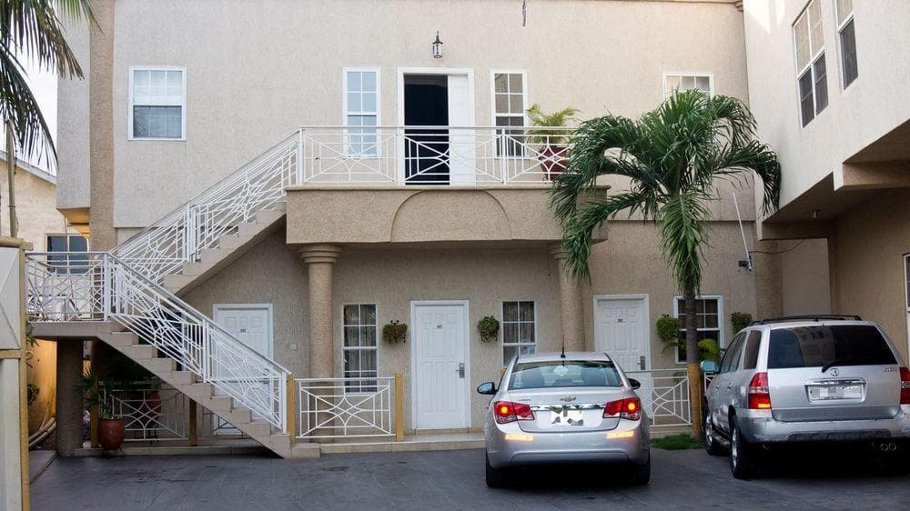 Tropical Enclave Hotel, General view