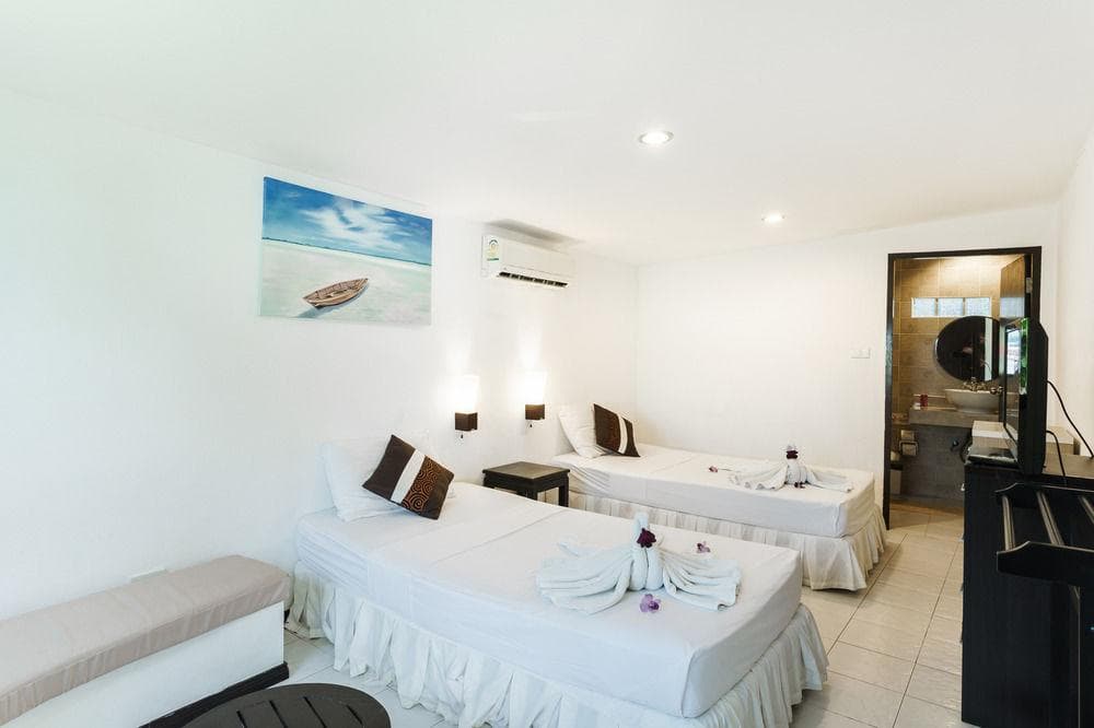 Samui Pier Beach Resort, General view