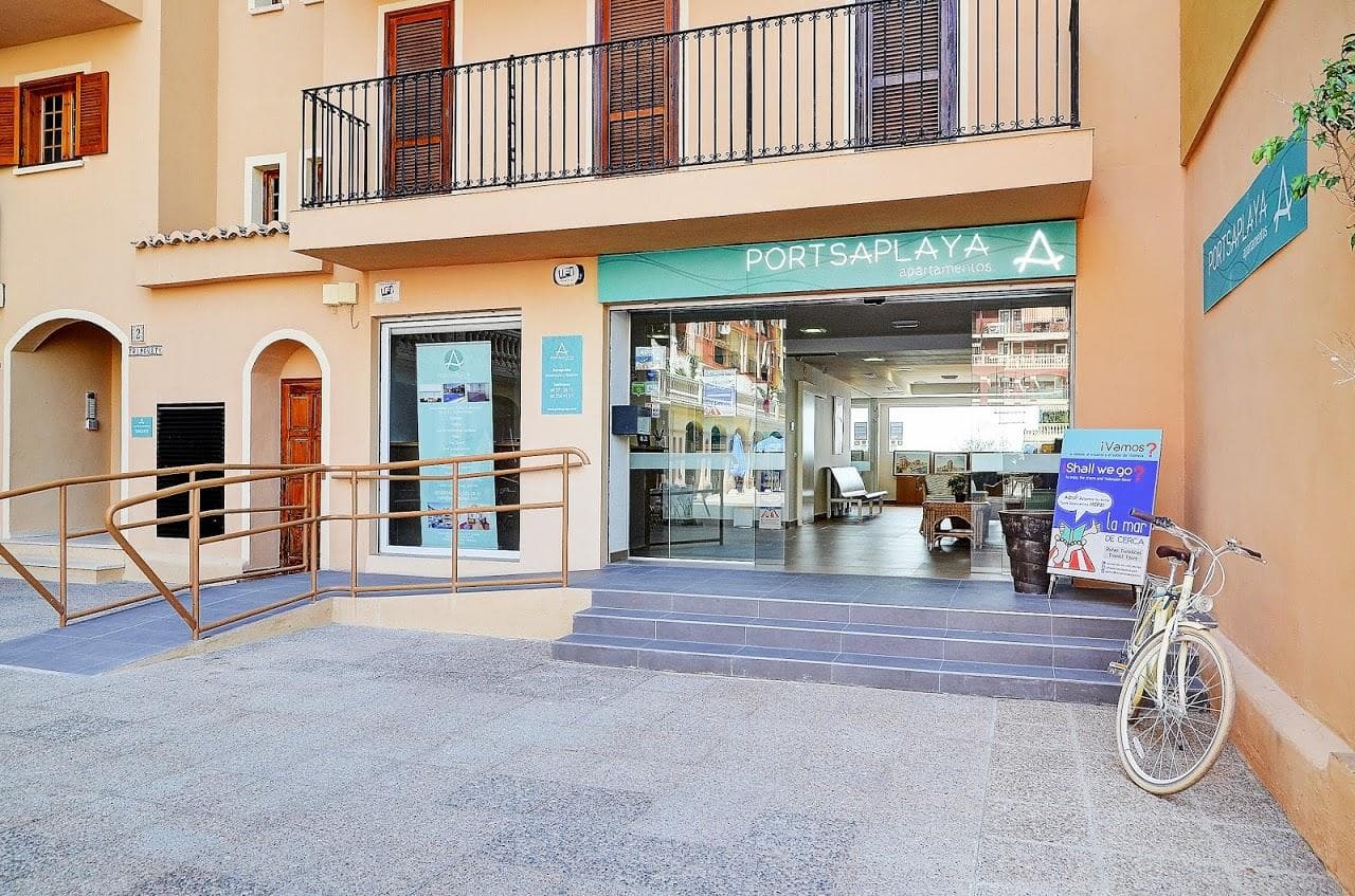 Valencia Port Saplaya Apartamentos, General view