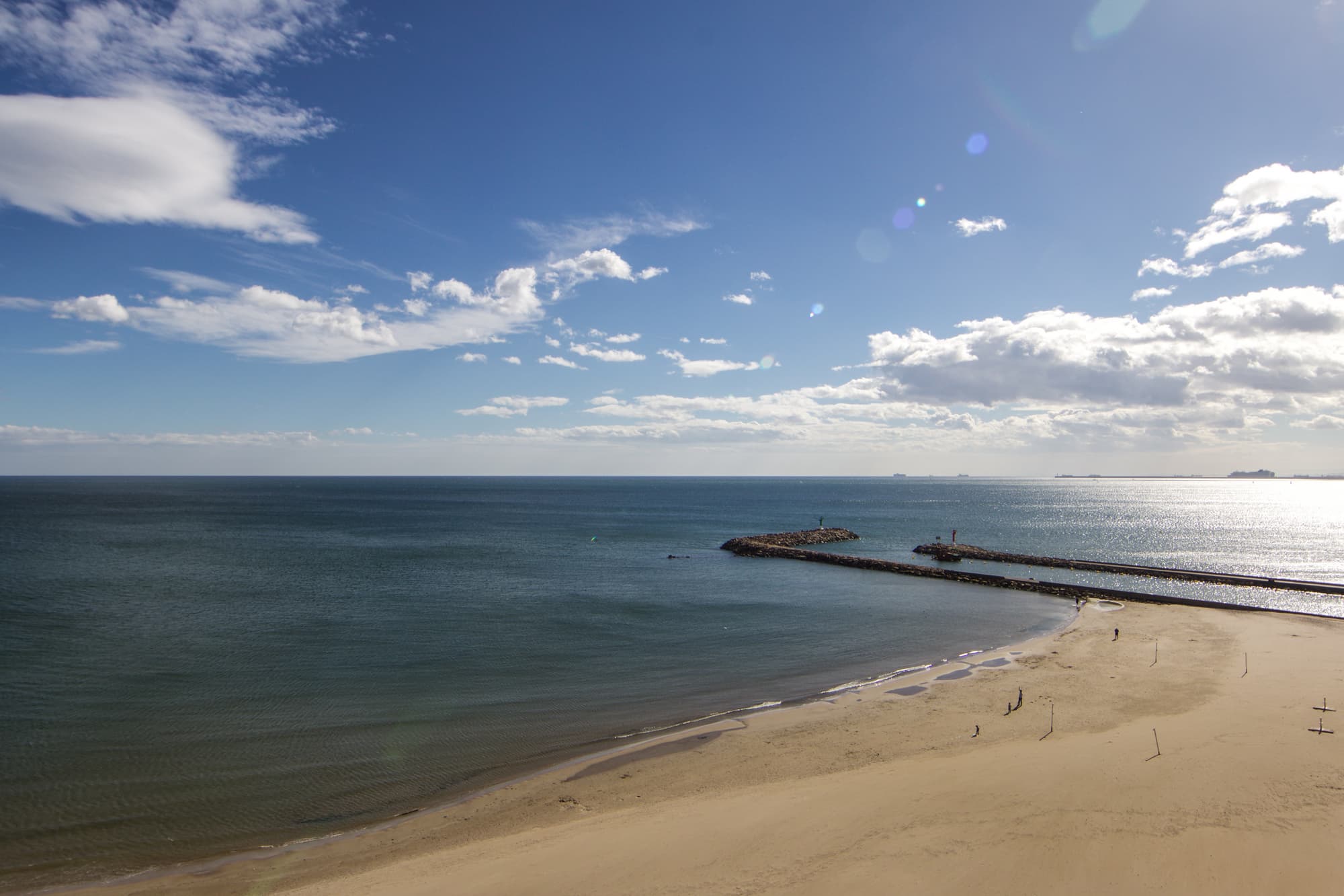 Valencia Port Saplaya Apartamentos, Beach