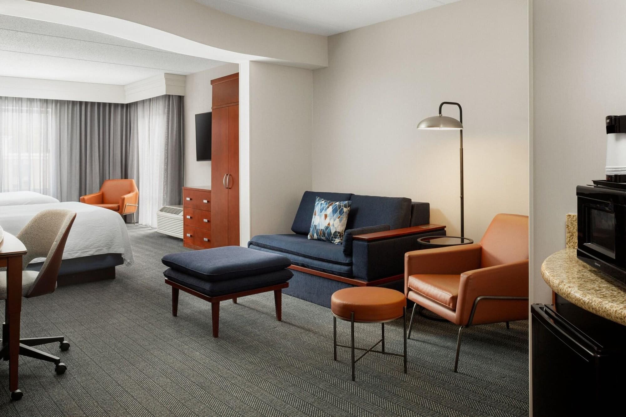 Courtyard Boone, Room