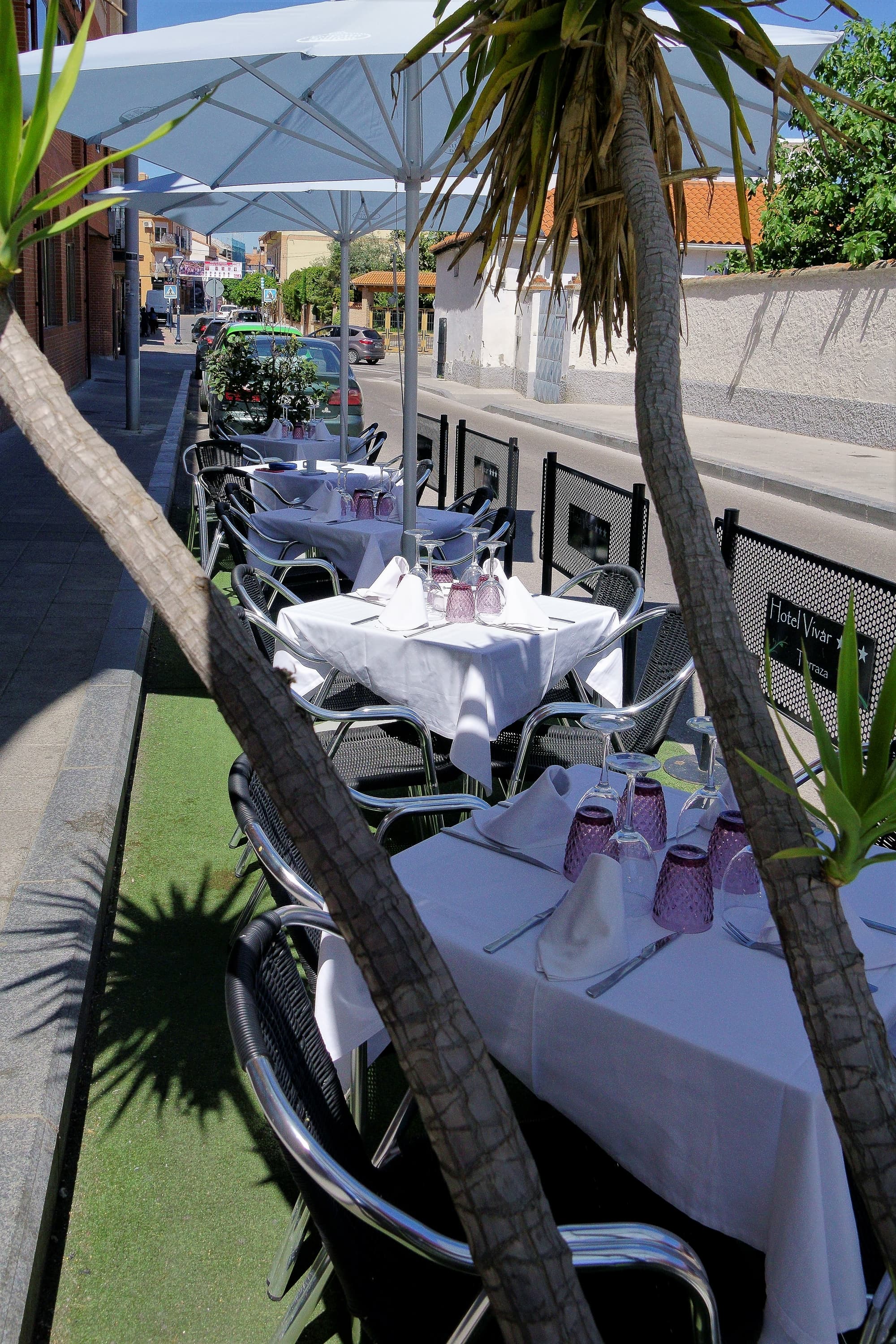 Hotel Vivar, Terrace