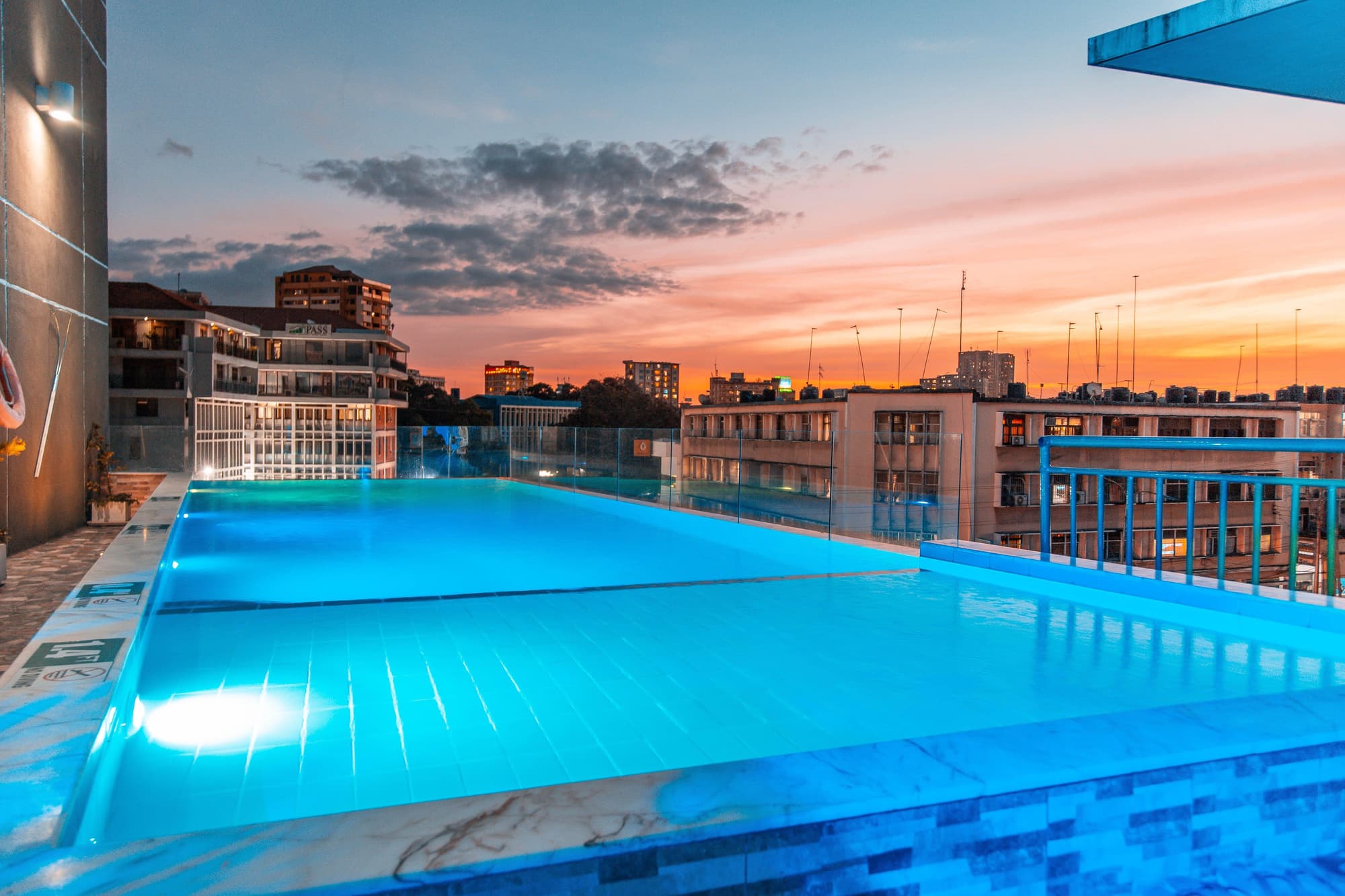 Holiday Inn Dar Es Salaam, Pool