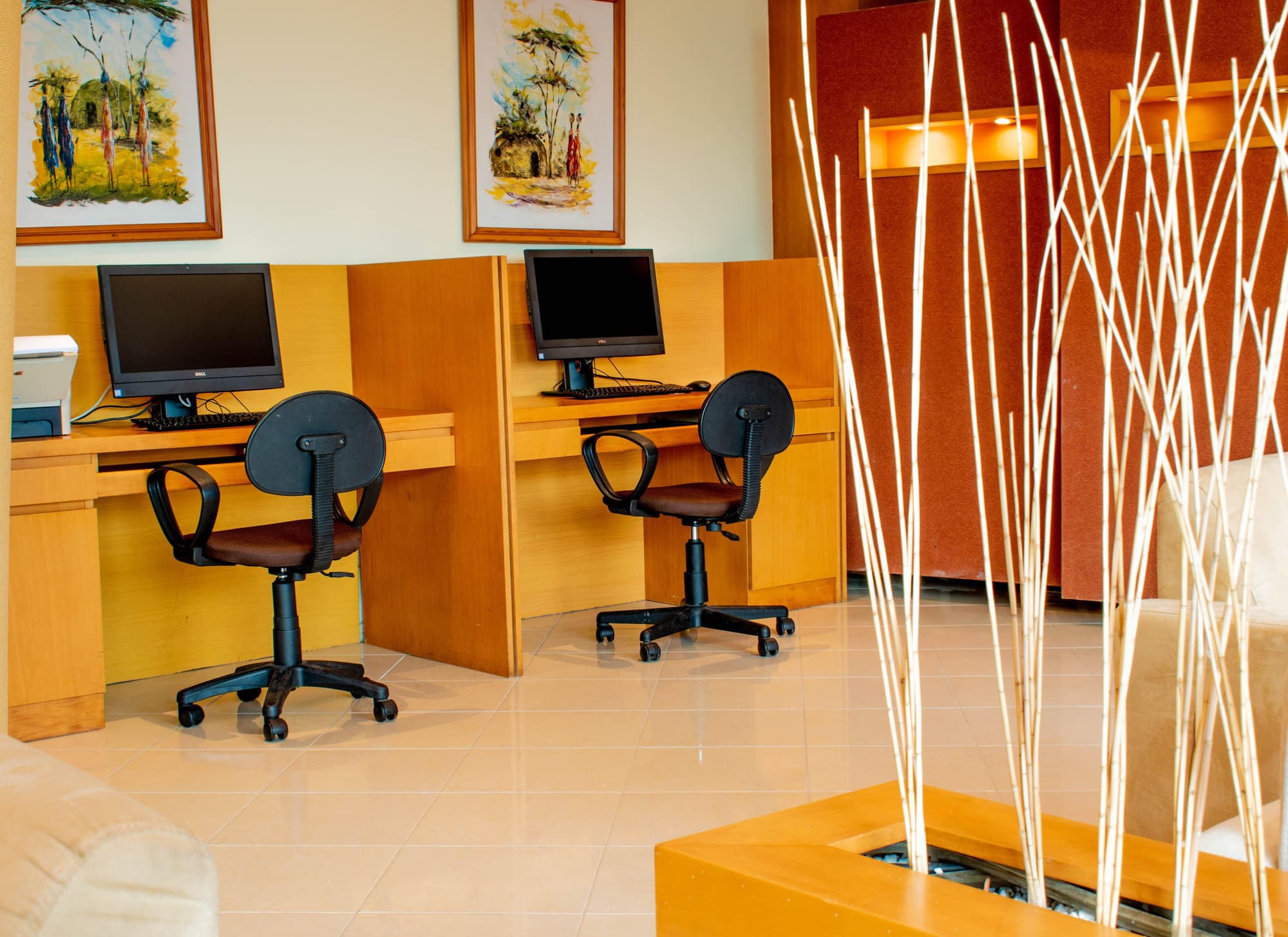 Holiday Inn Dar Es Salaam, General view